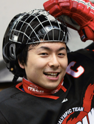 上原プロフィール写真1.png