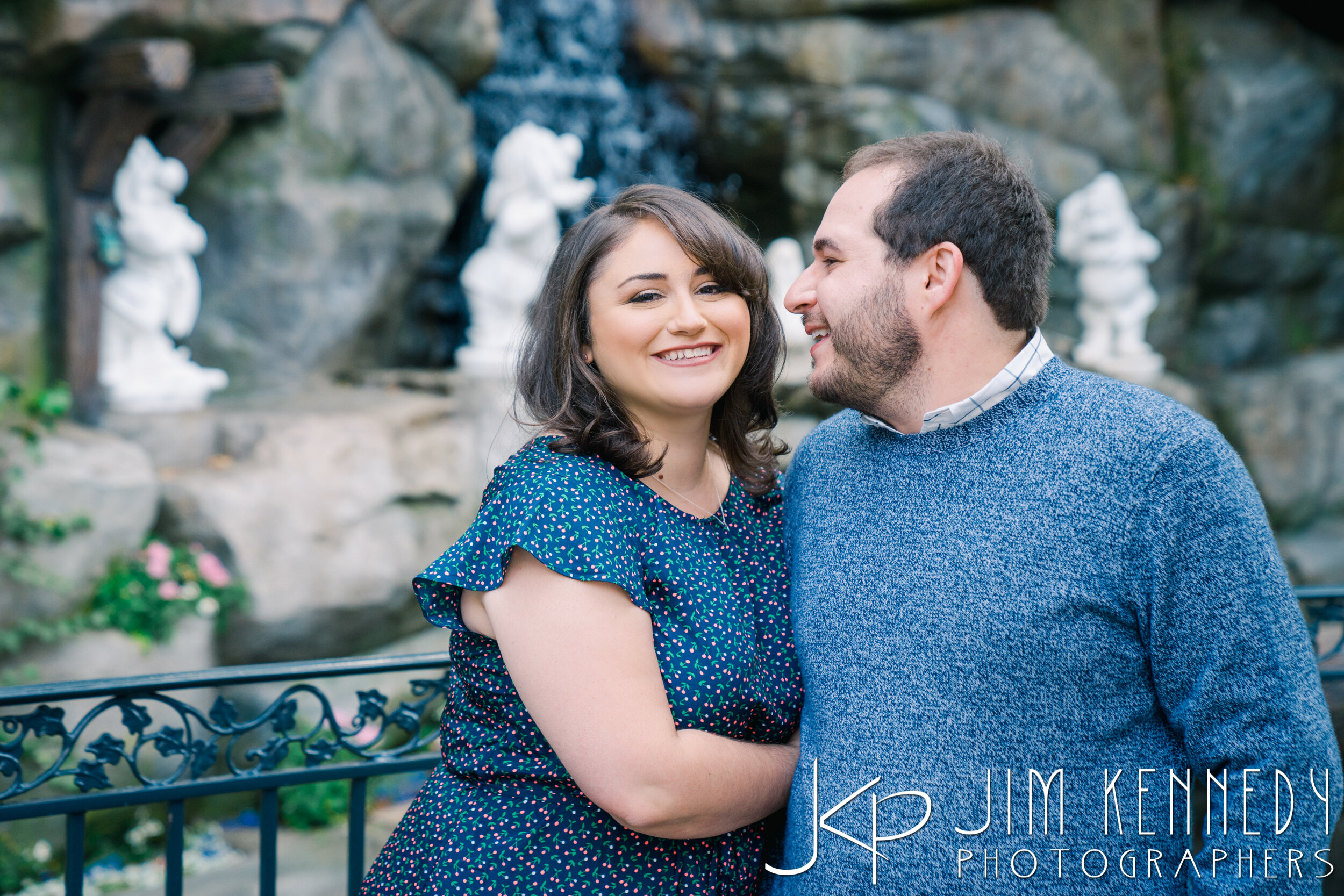 Disneyland-Engagement-Session-0018.JPG