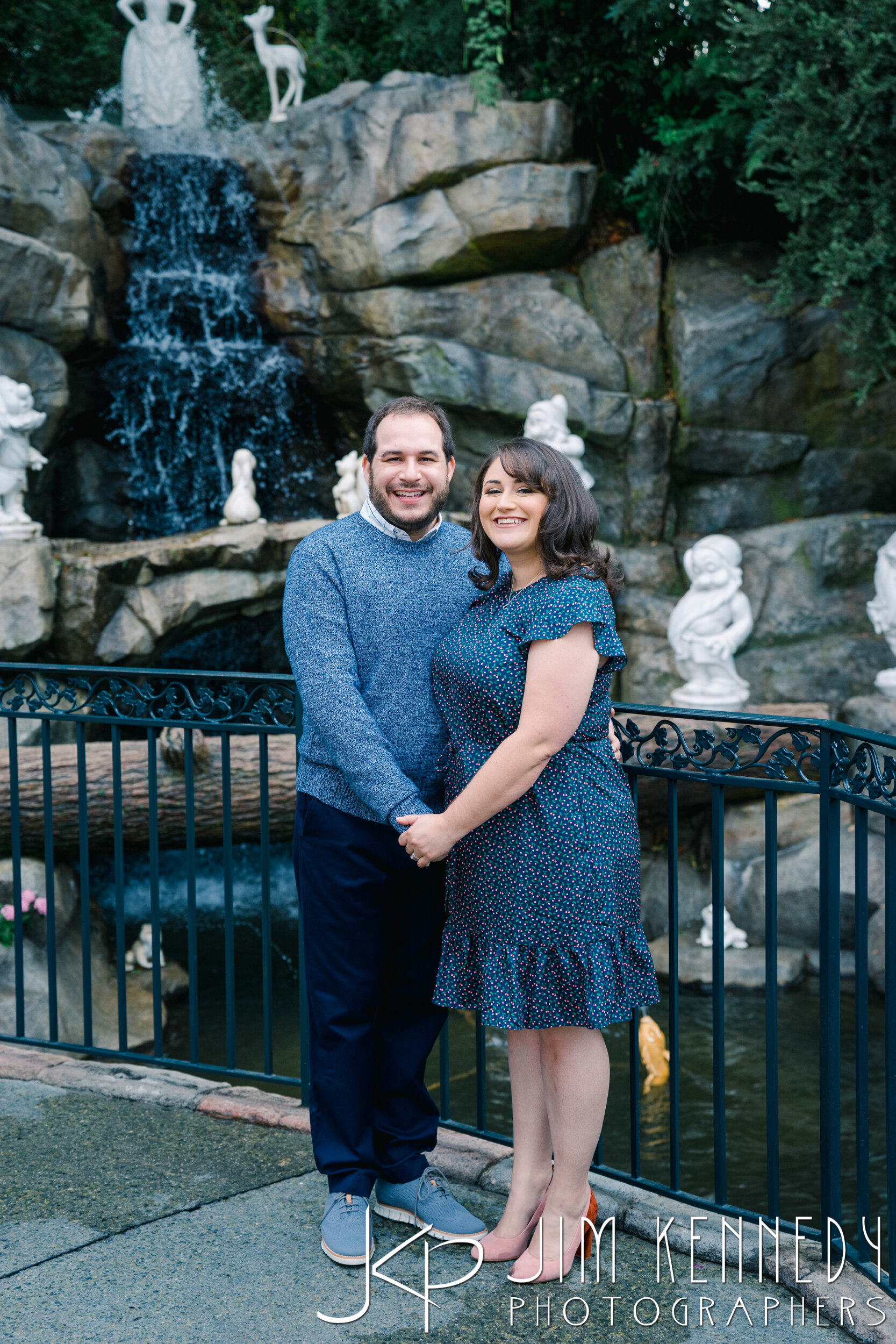 Disneyland-Engagement-Session-0022.JPG