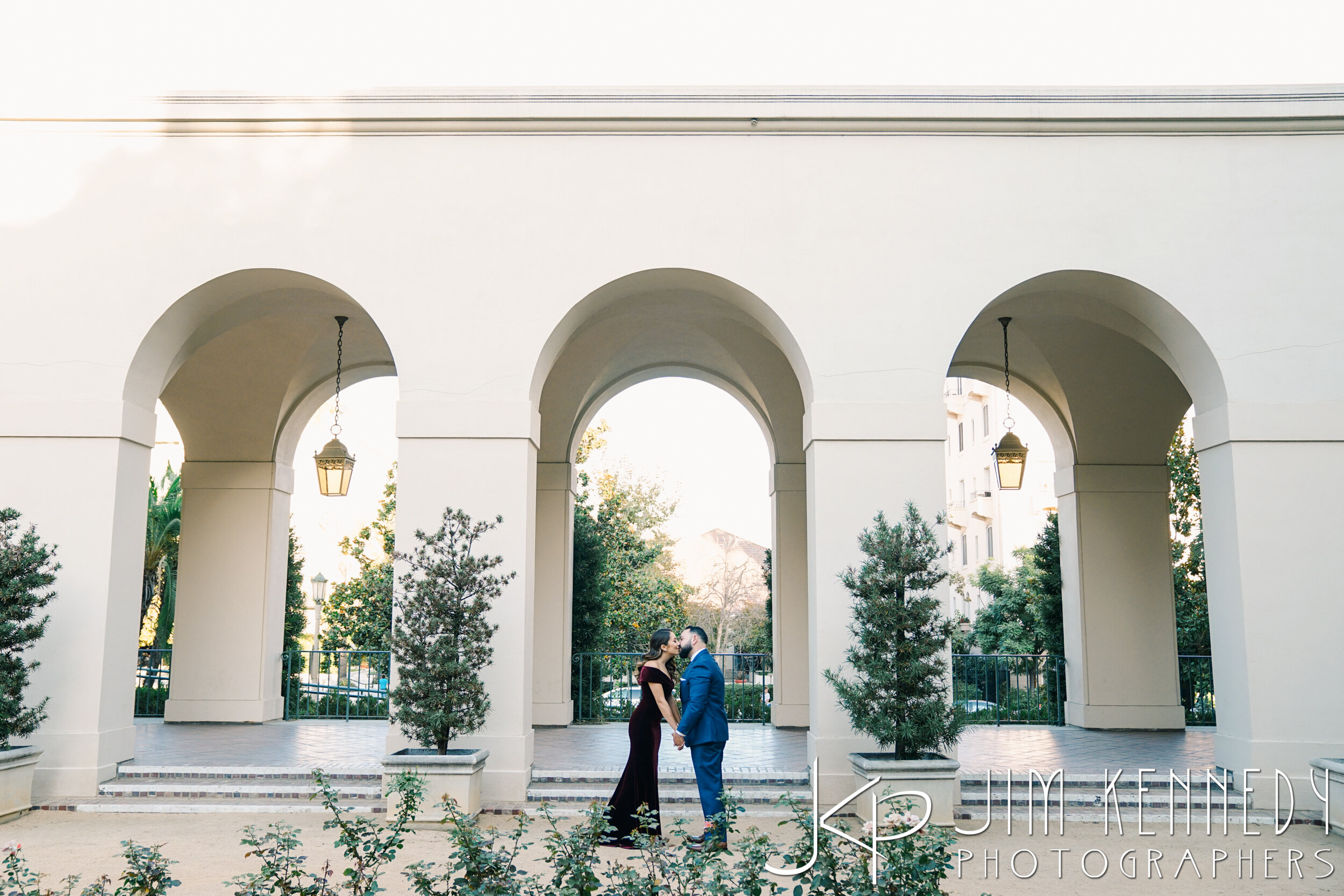 Pasadena-City-Hall-Engagement-0011.JPG