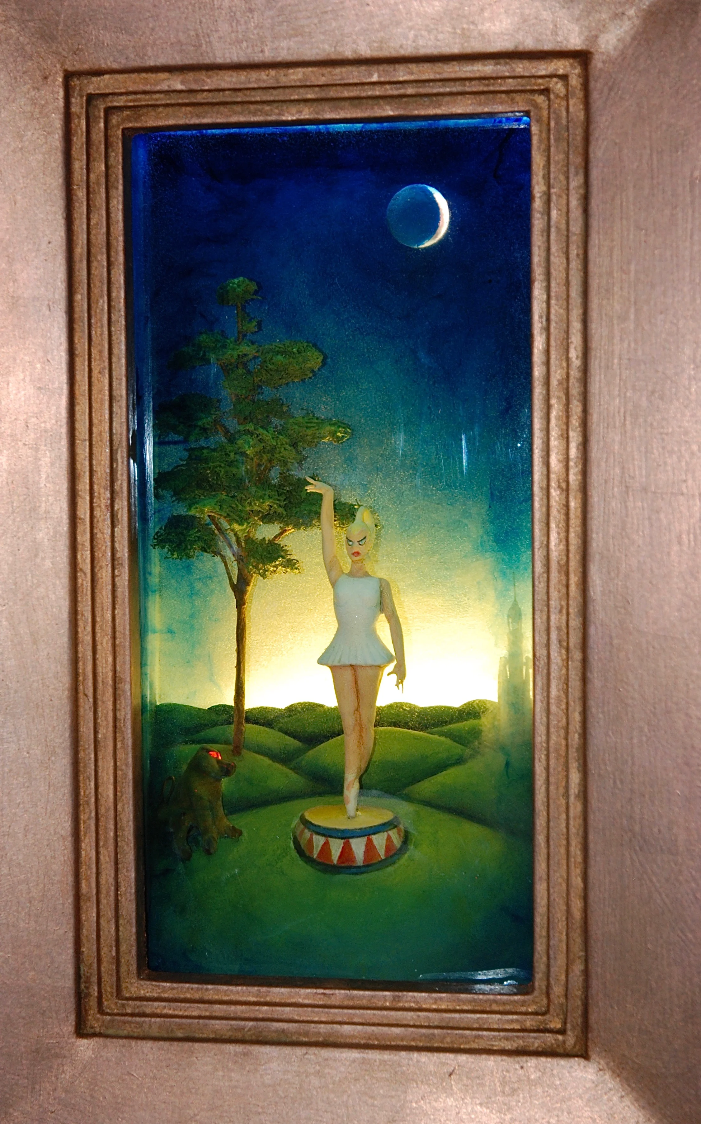 Thomas Coffin - Lunar Baboon (embedded lighting detail)