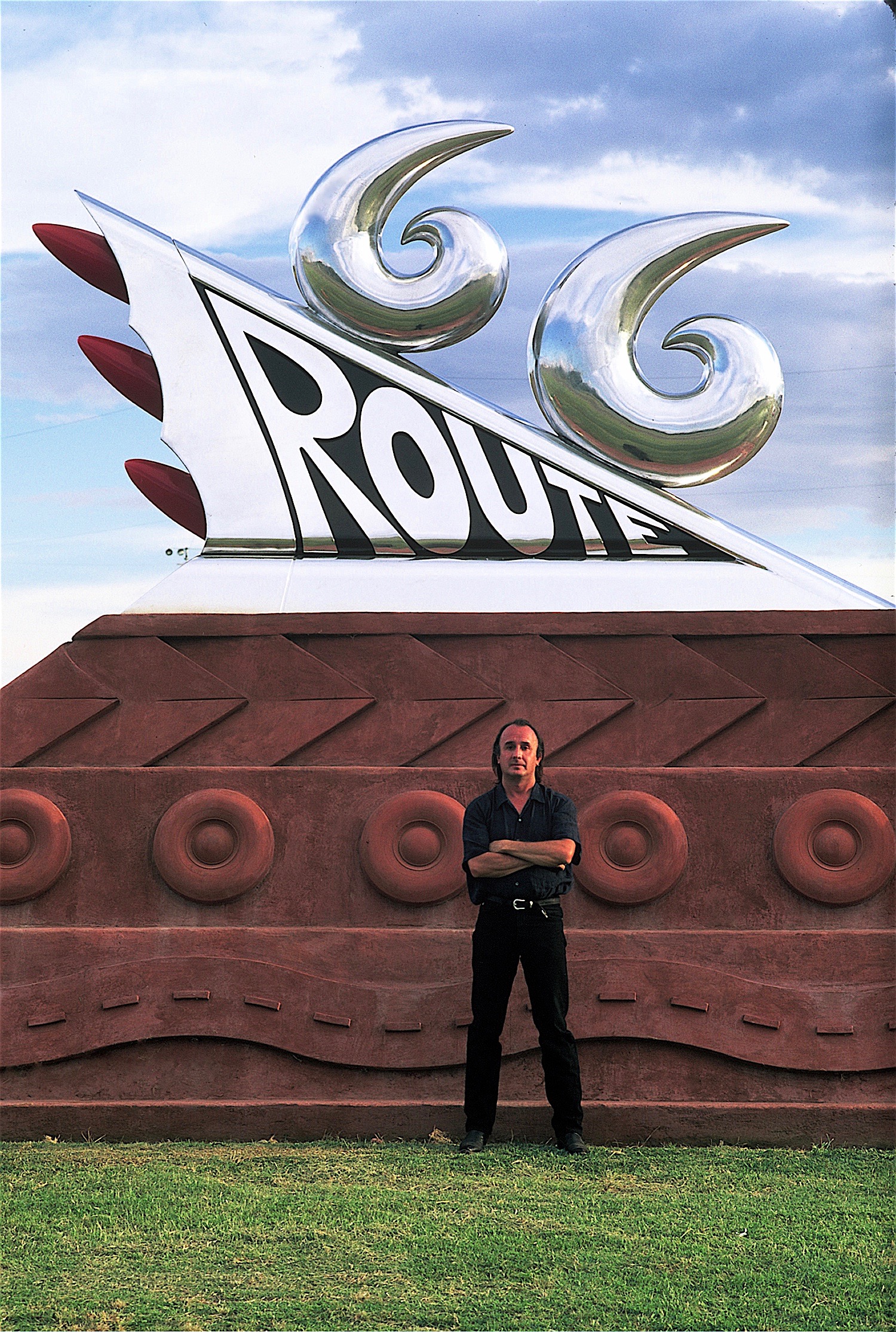 Thomas Coffin - Artist Thomas Coffin and his Route 66 Monument - "Roadside Attraction", commissioned by New Mexico Arts Commission and New Mexico Highway Department - Tucumcari, New Mexico, 1997