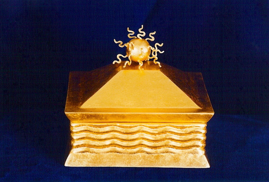Coffin & King - Gilded Sun Head Box, cast stone, wire sculpture, 23 kt. gold leaf, 1990s