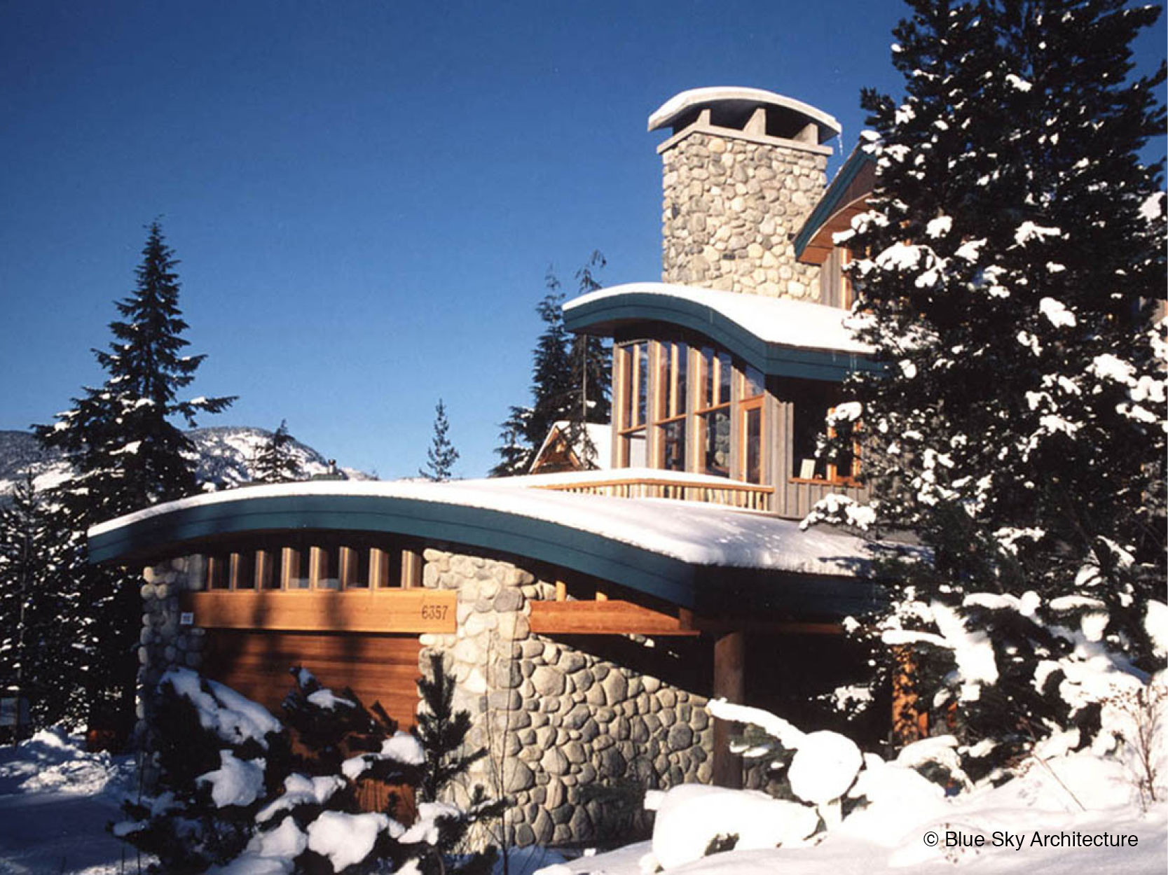 Custom Residential Design of Mountain Architecture