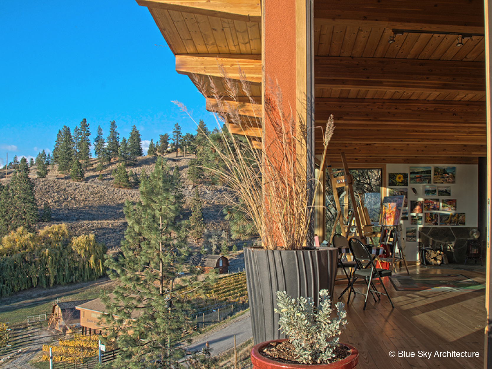 Heavy timber artist’s studio at the Naramata Bench House studio