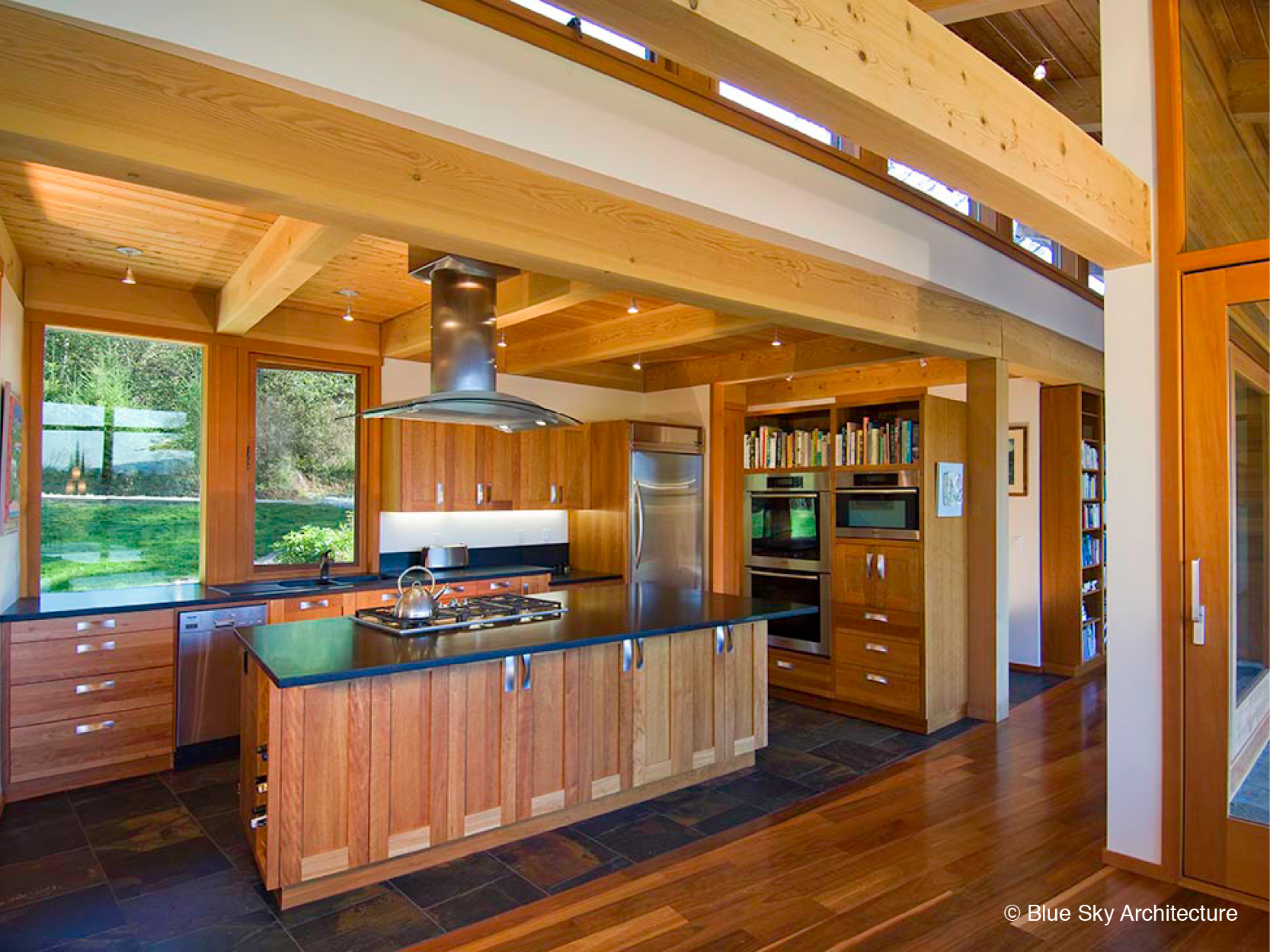 HollyFarm-house-interior-kitchen-wood-material.jpg