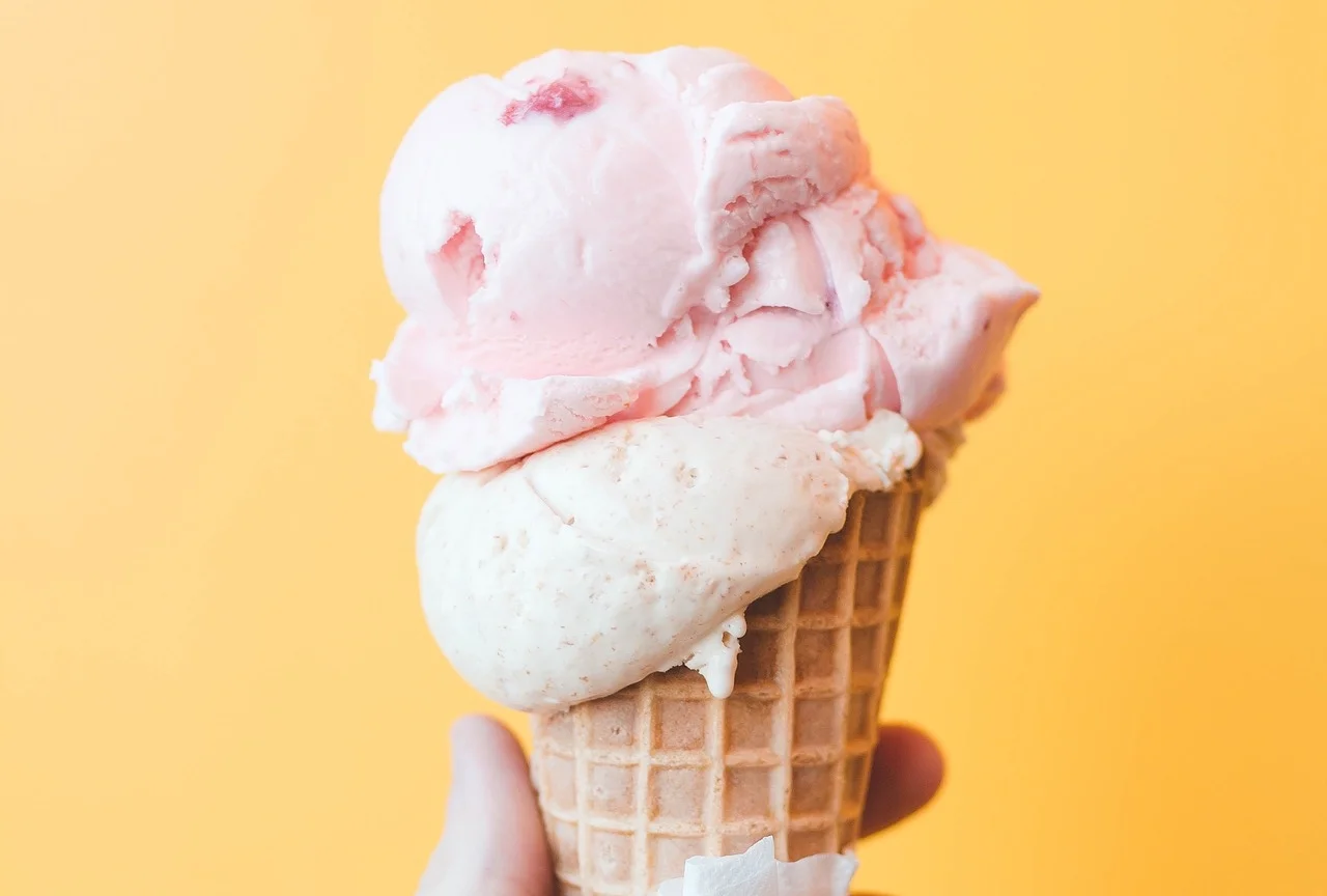 ice-cream-2562128_1920.jpg