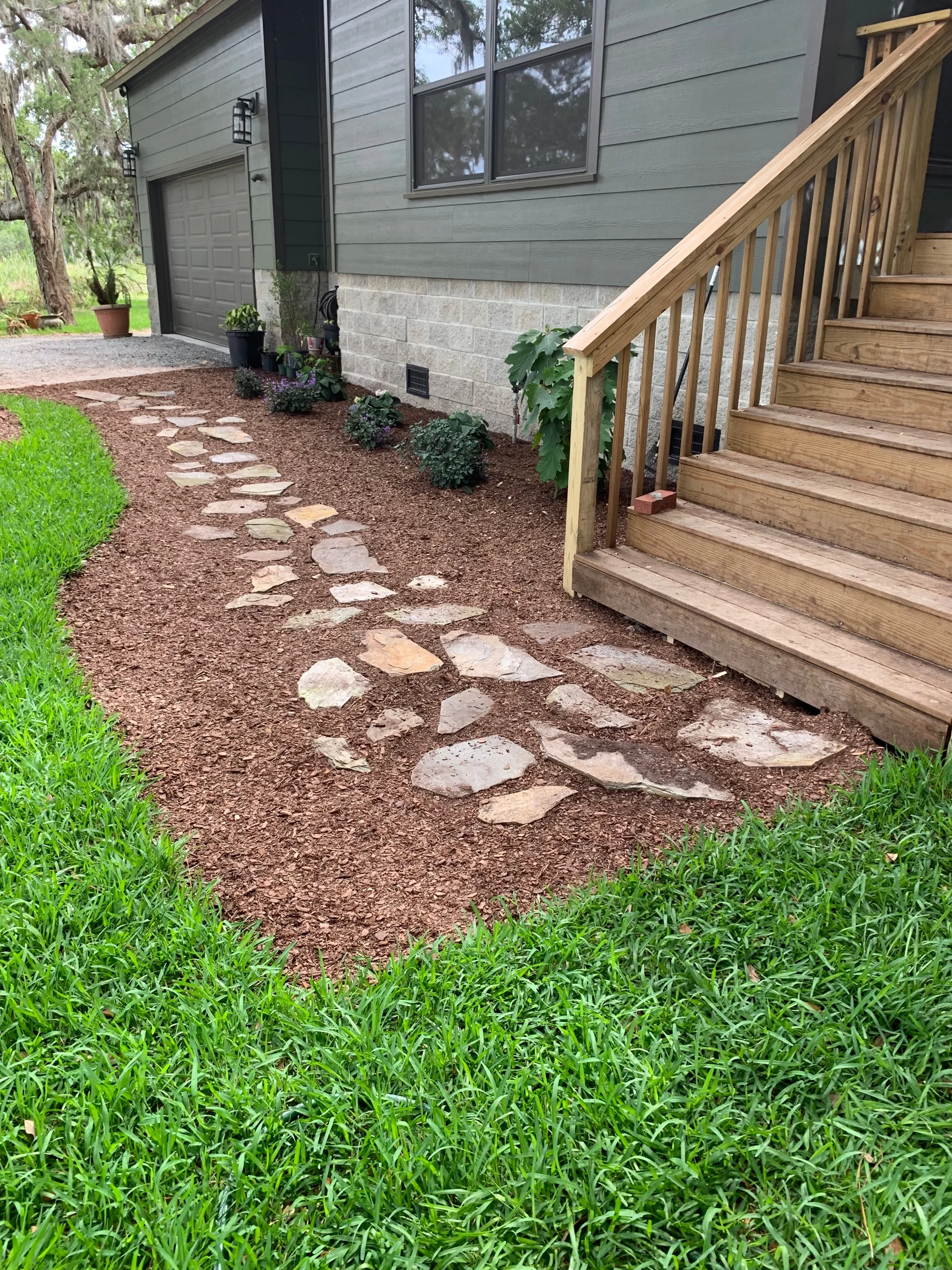 Fine pine mulch!