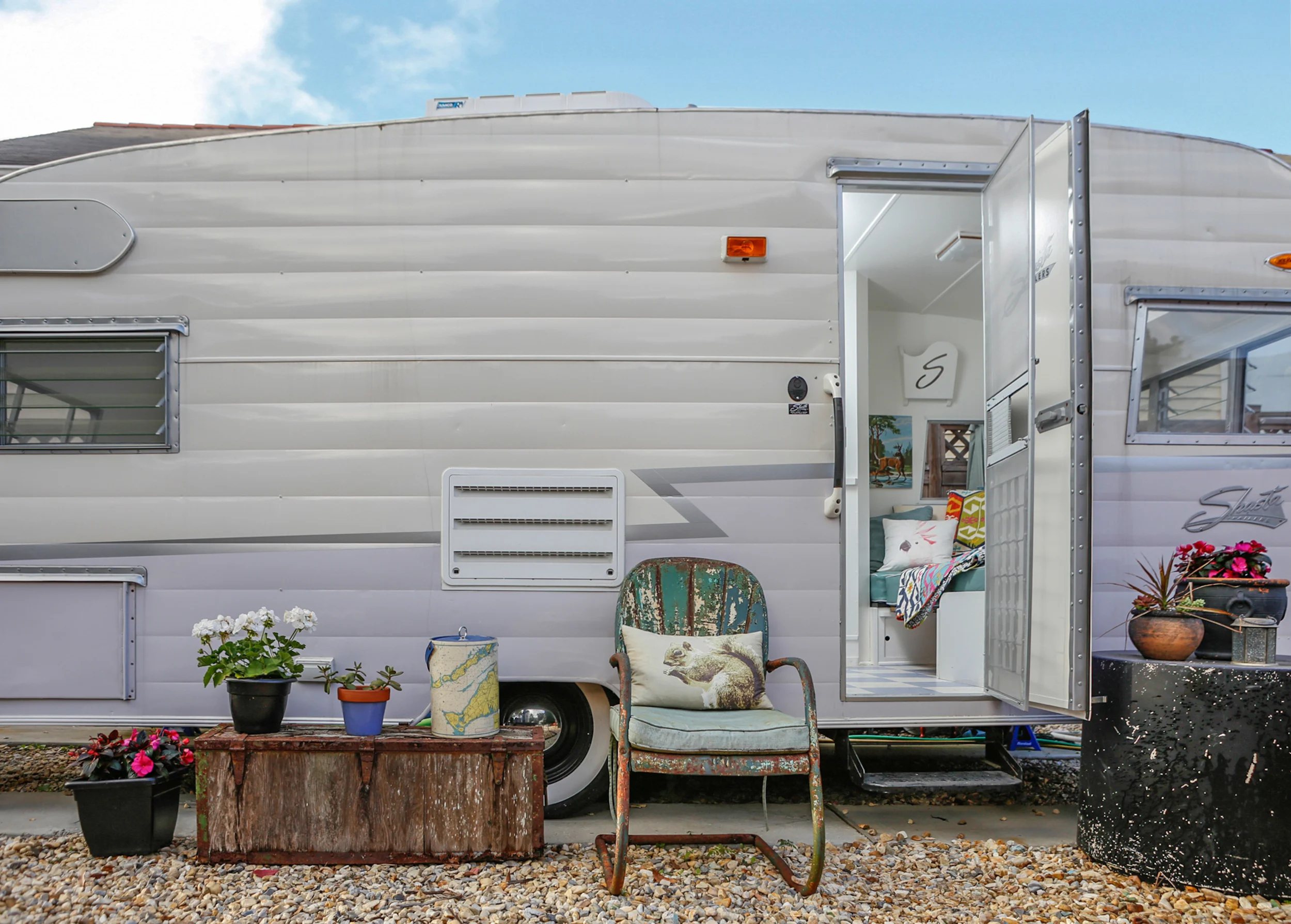2016 SPACES GALLERY -10.jpg
