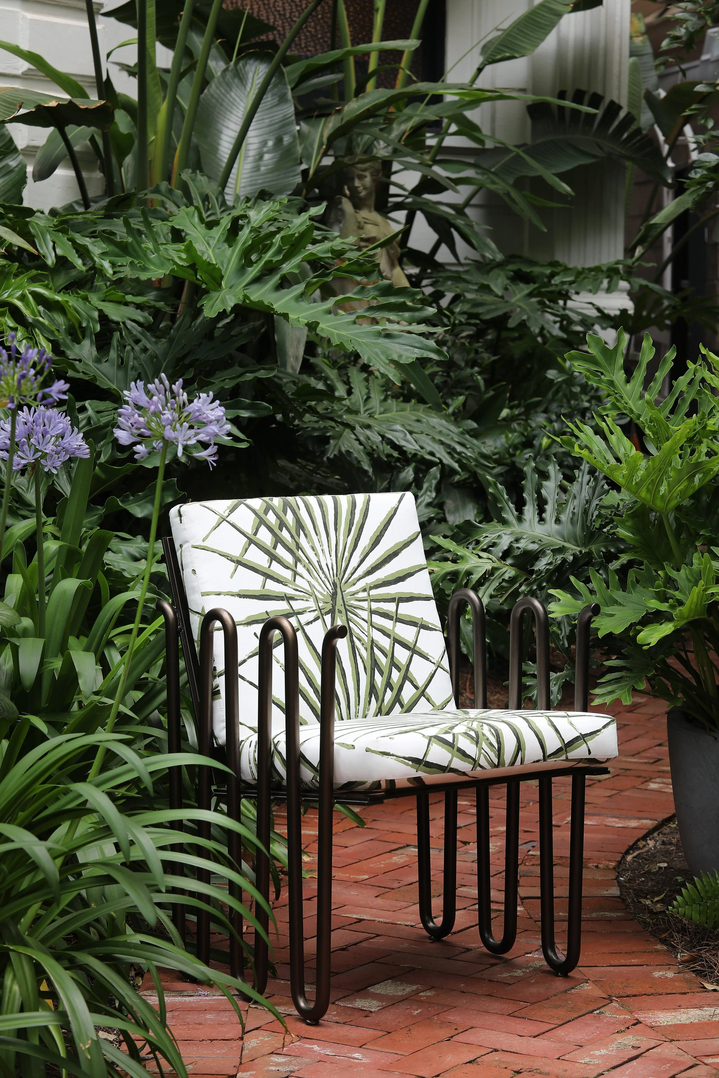 Club Chairs - Doorman x Palm 01.JPG