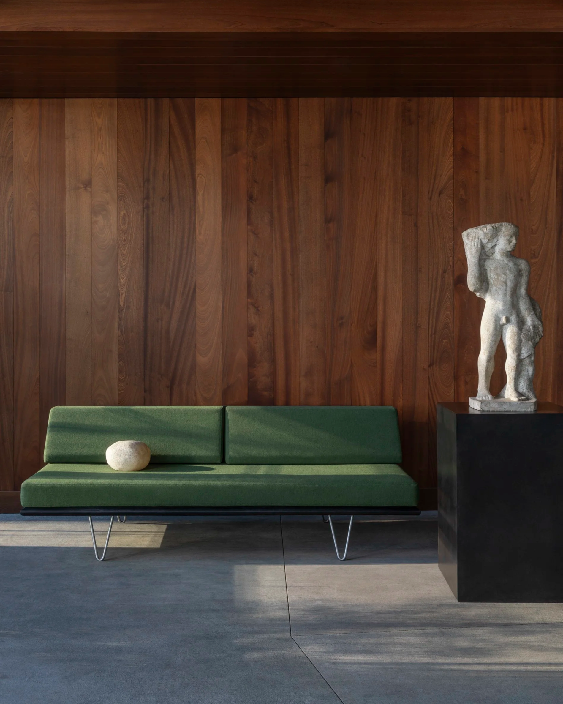jacqueline-marque-still-life-art-object-032.png