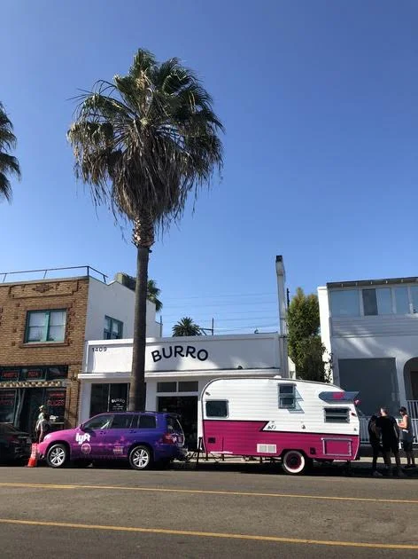 lyft on abbot kinney blvd.jpg