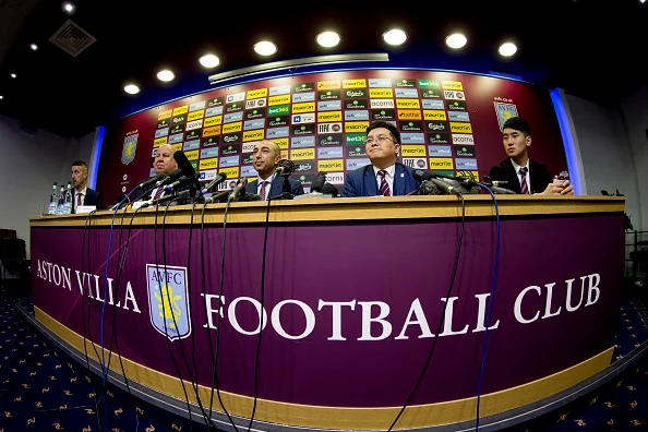 Her fra købet af Aston Villa i år. Foto: Getty Images