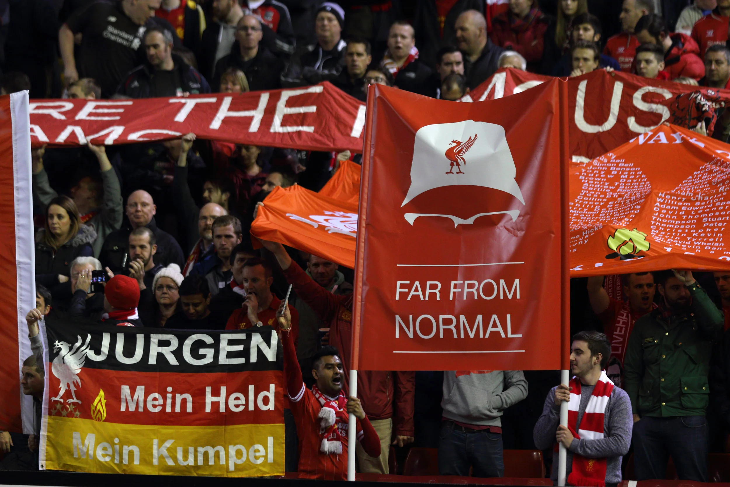 Tilhængerne på Anfield knuselsker Jürgen Klopp. Foto: Getty Images