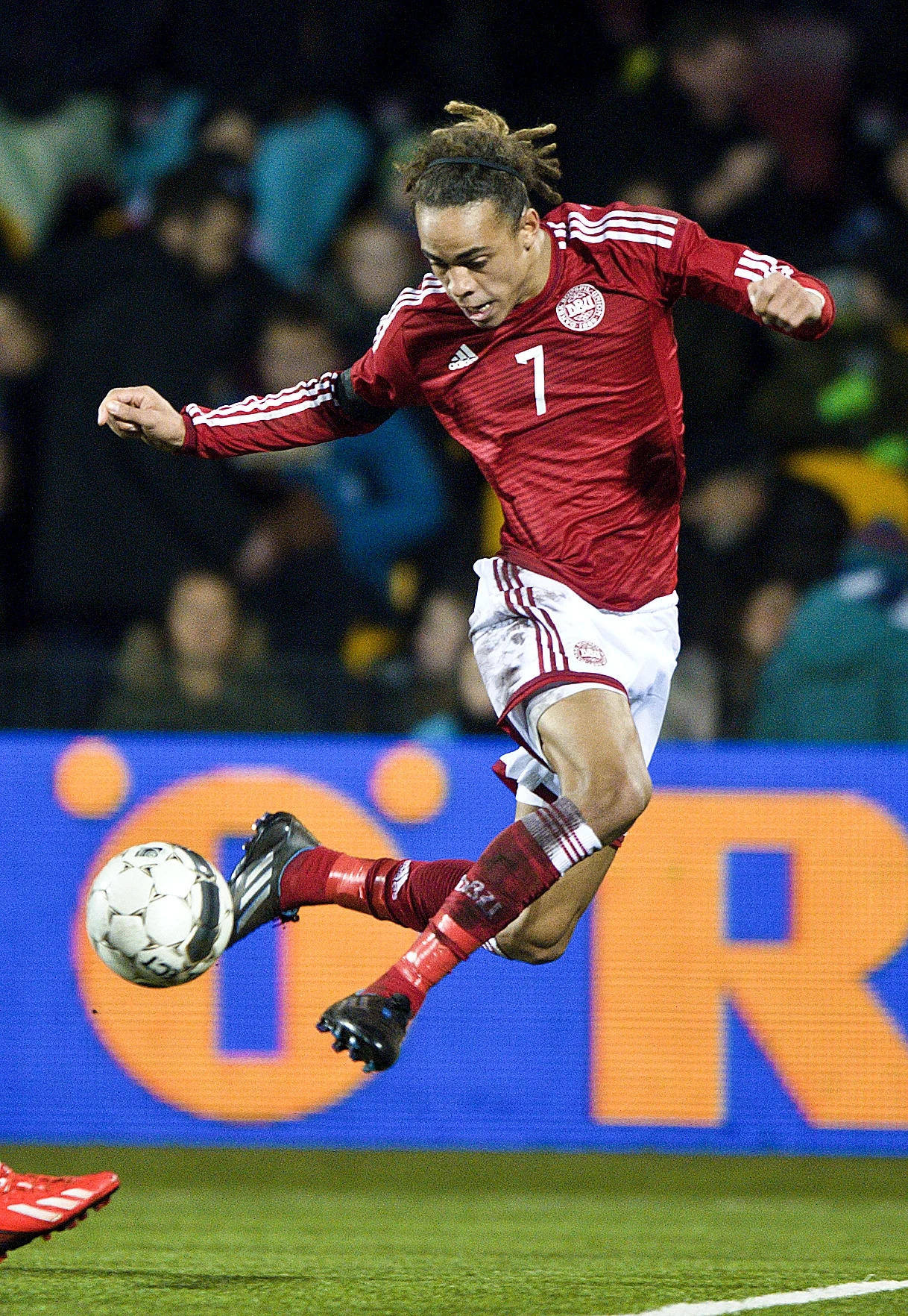 Yussuf Poulsen er en af de spillere, der er født i årets første halvdel og dermed har en fordel på ungdomsholdene. Foto: Lars Rønbøg/FrontZoneSports/Getty Images