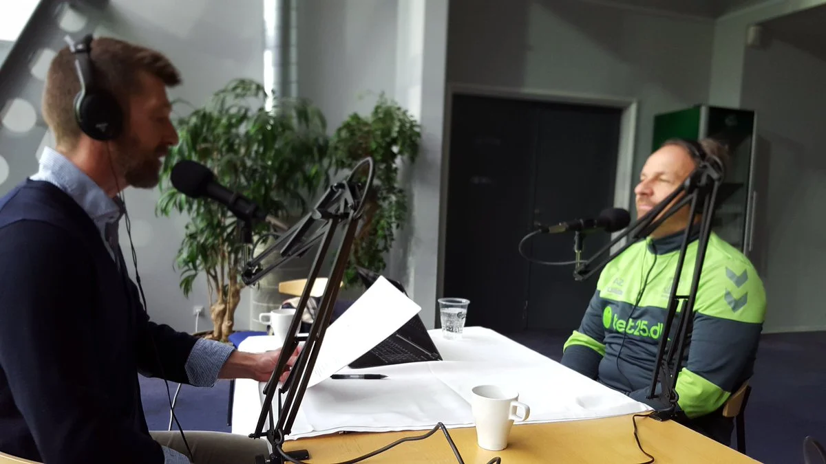 Sammen med 3F kommer Mediano til at lave meget mere indhold om de enkelte klubber a la denne udsendelse med Alexander Zorniger fra Brøndby. Foto: Daniel SIchlau.