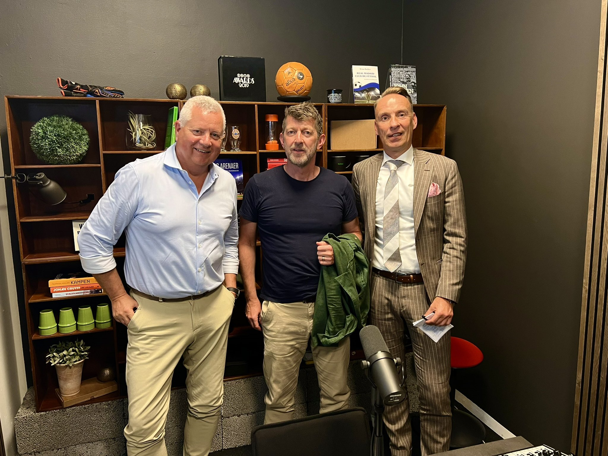 Superliga for Voksne - Hammer, Brüchmann og Froulund.png