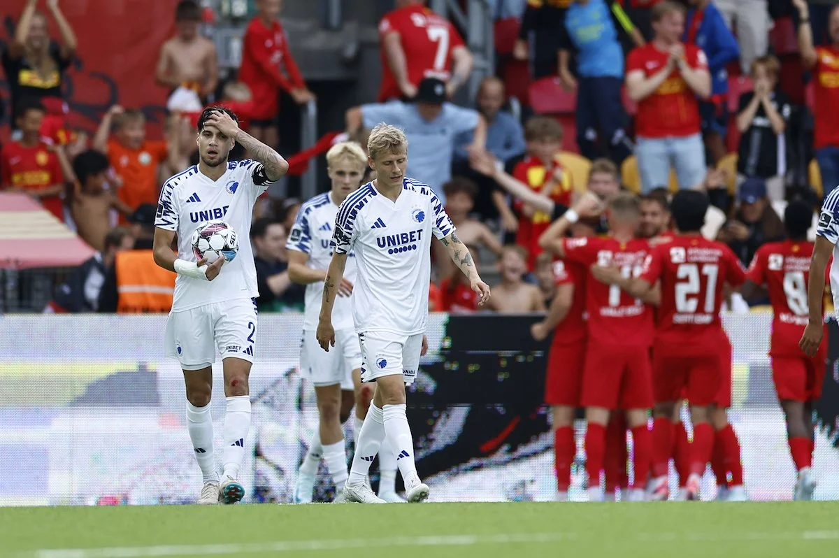 Mediano Superliga: 6. runde med tæv til FCK, Silkeborg til tops, AGF holder fest og drama i Brøndby