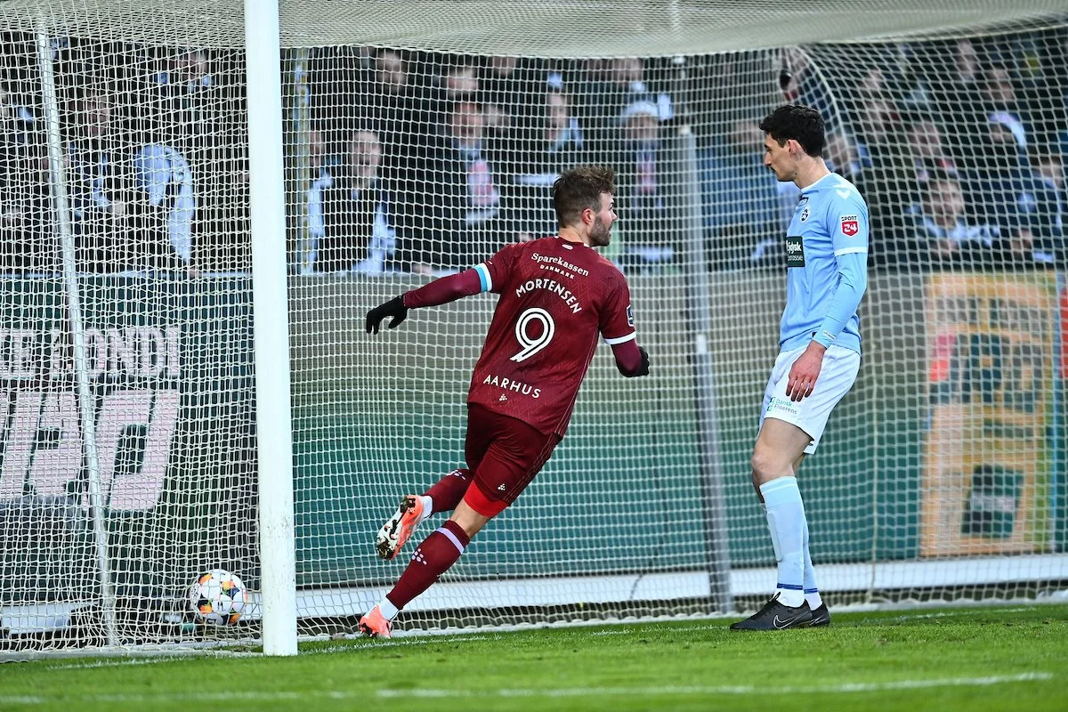 Mediano Superliga: Mortensen til tops - AGF og Brøndby stempler ind 