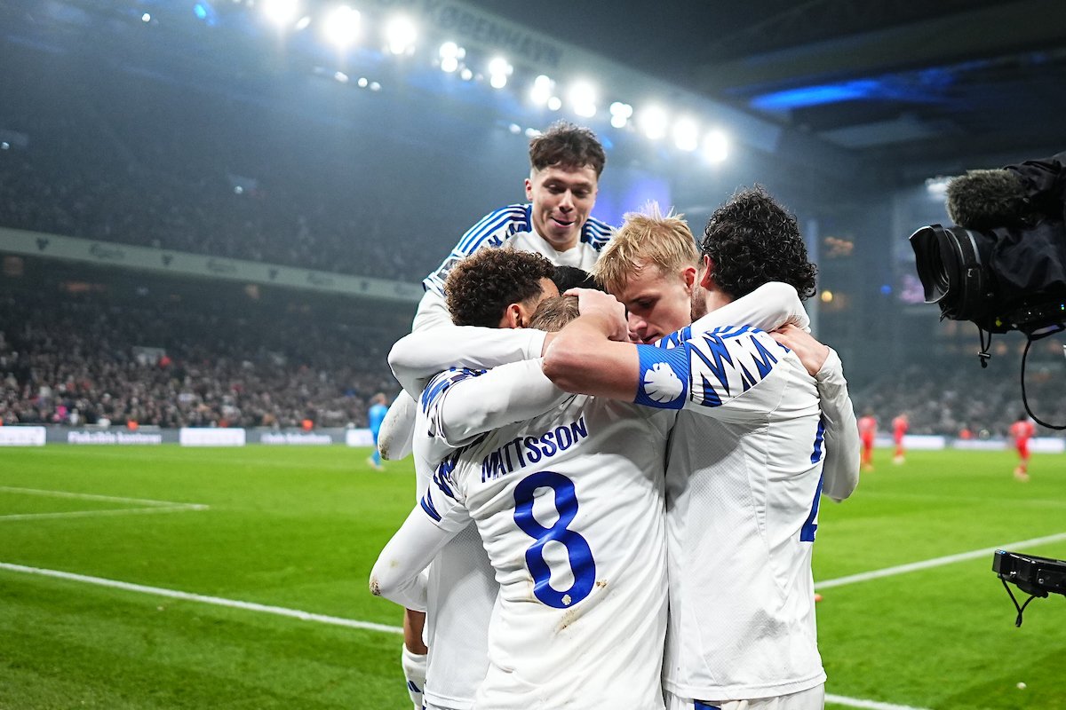 Mediano Superliga: FCK til tops, storsejr til AGF og Brøndby under pres i Nørreskoven
