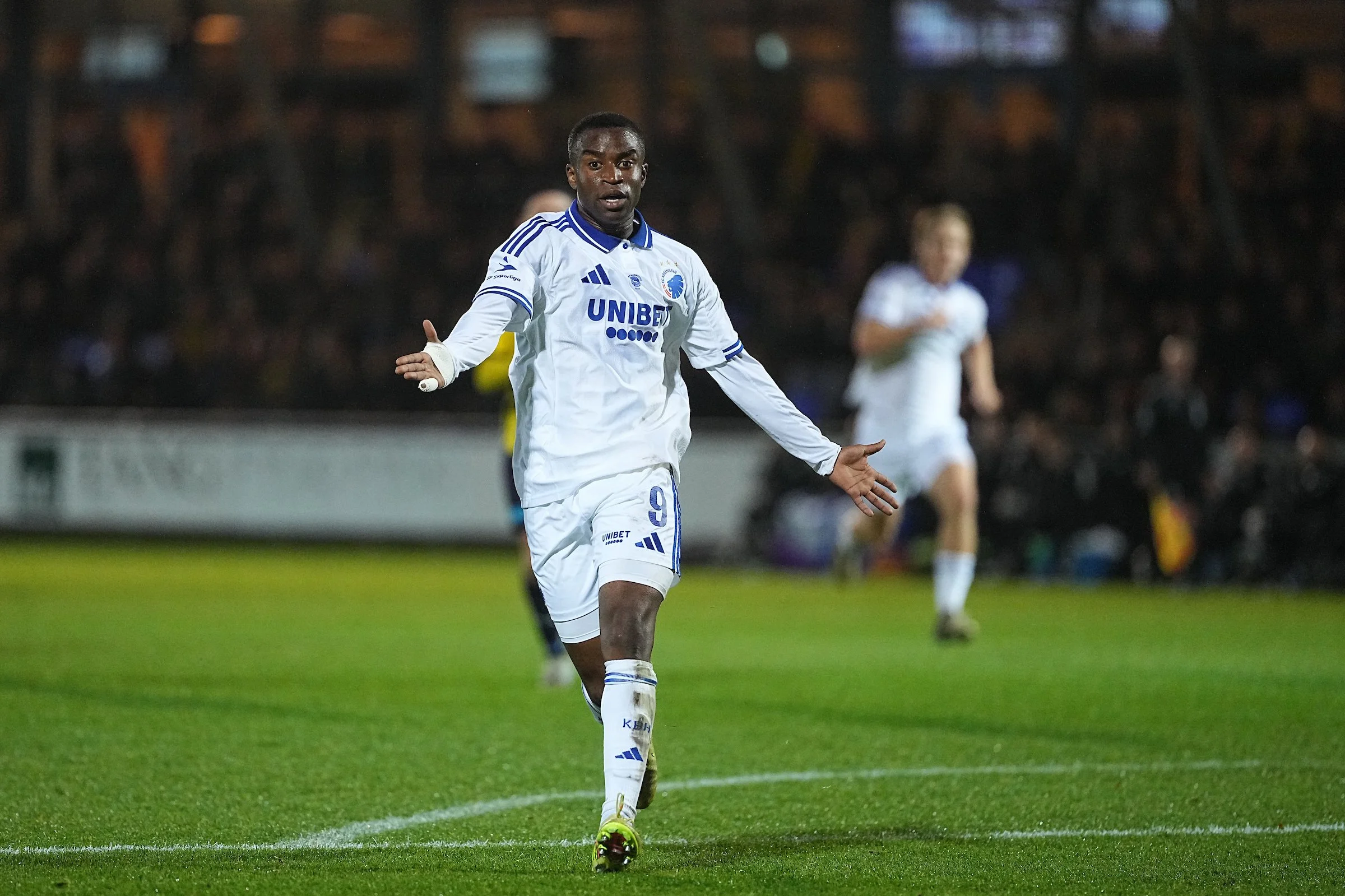 Pokal Special: Tre mål af Moukoko, to straffesparkskonkurrencer og ét drøn af Arnstad