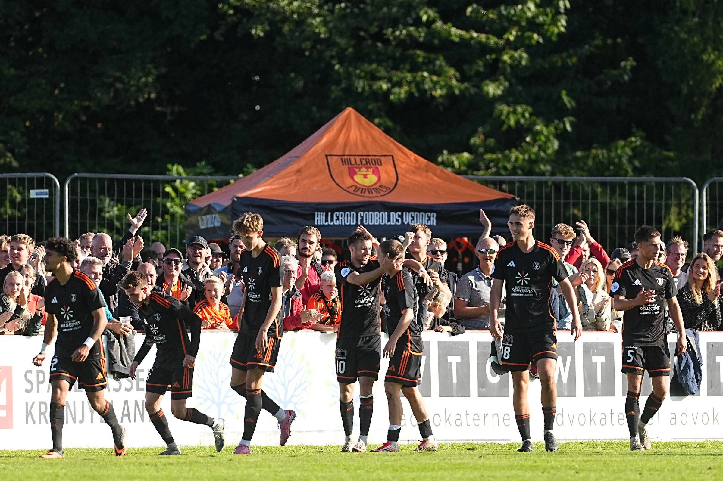 Mediano 1. division: Farvel til direktør i Hillerød, oprustning i HB Køge og pengejagt i AaB og Lyngby