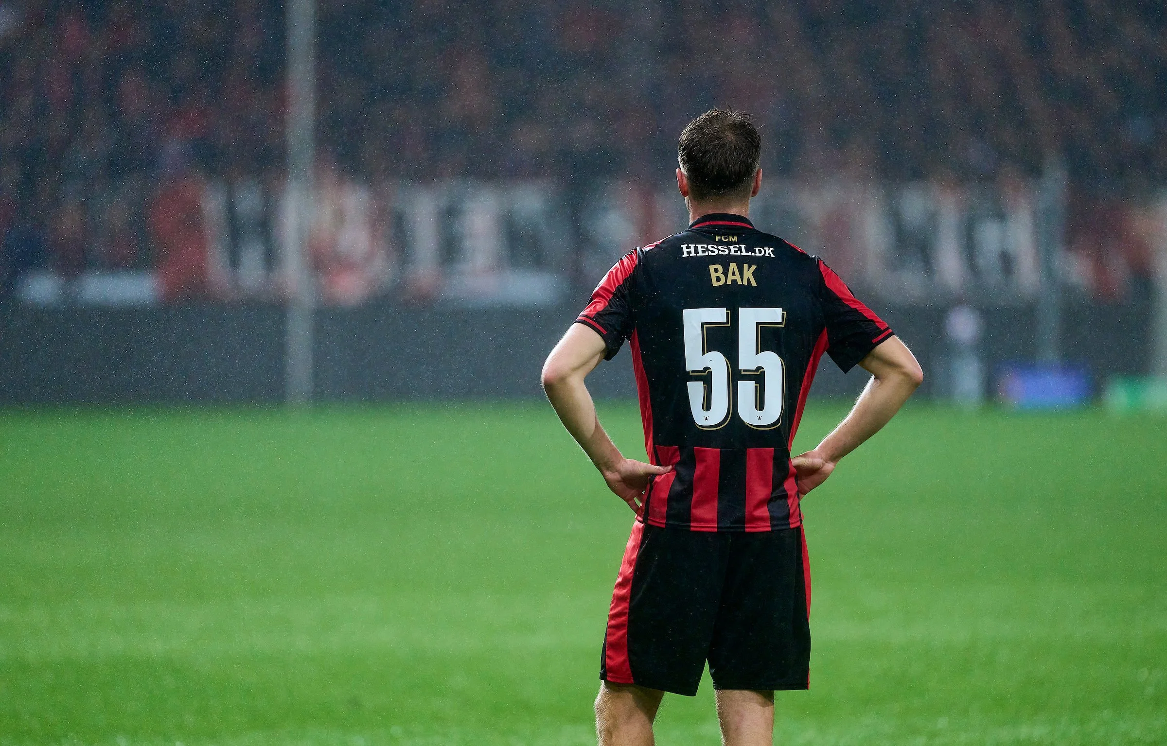 Pokal Special: Mesterskabsbejlere mødes i Herning - kriseramte FCK mod formstærke Viborg