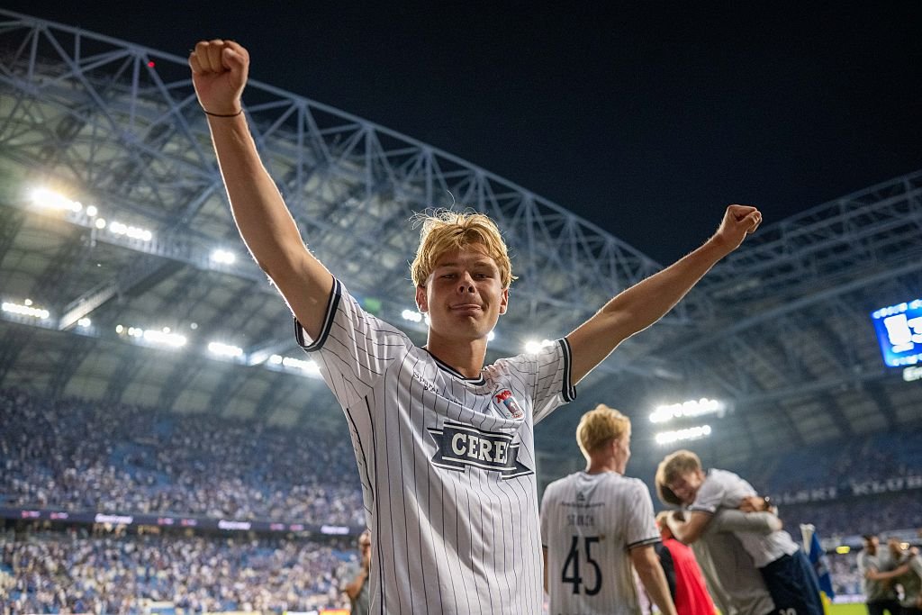 Europa Special: Bravo, AGF - og FCK fightede sig videre.