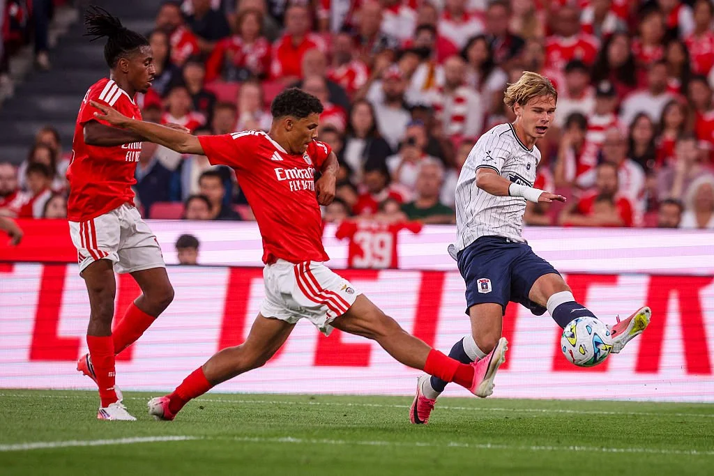 Europa Review: AGF i ørnens flotte hule, FCK og FCM med et ben i ligaspillet og FC Nordsjælland før finale i Schweiz