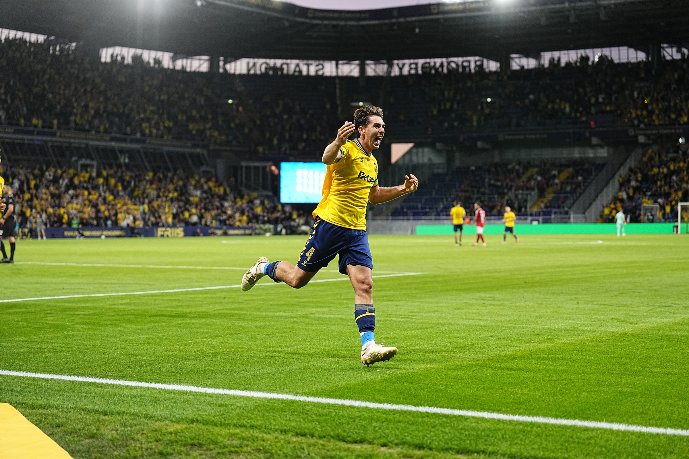 Superliga Special: Brøndby med fire på stribe og tilbage på førstepladsen
