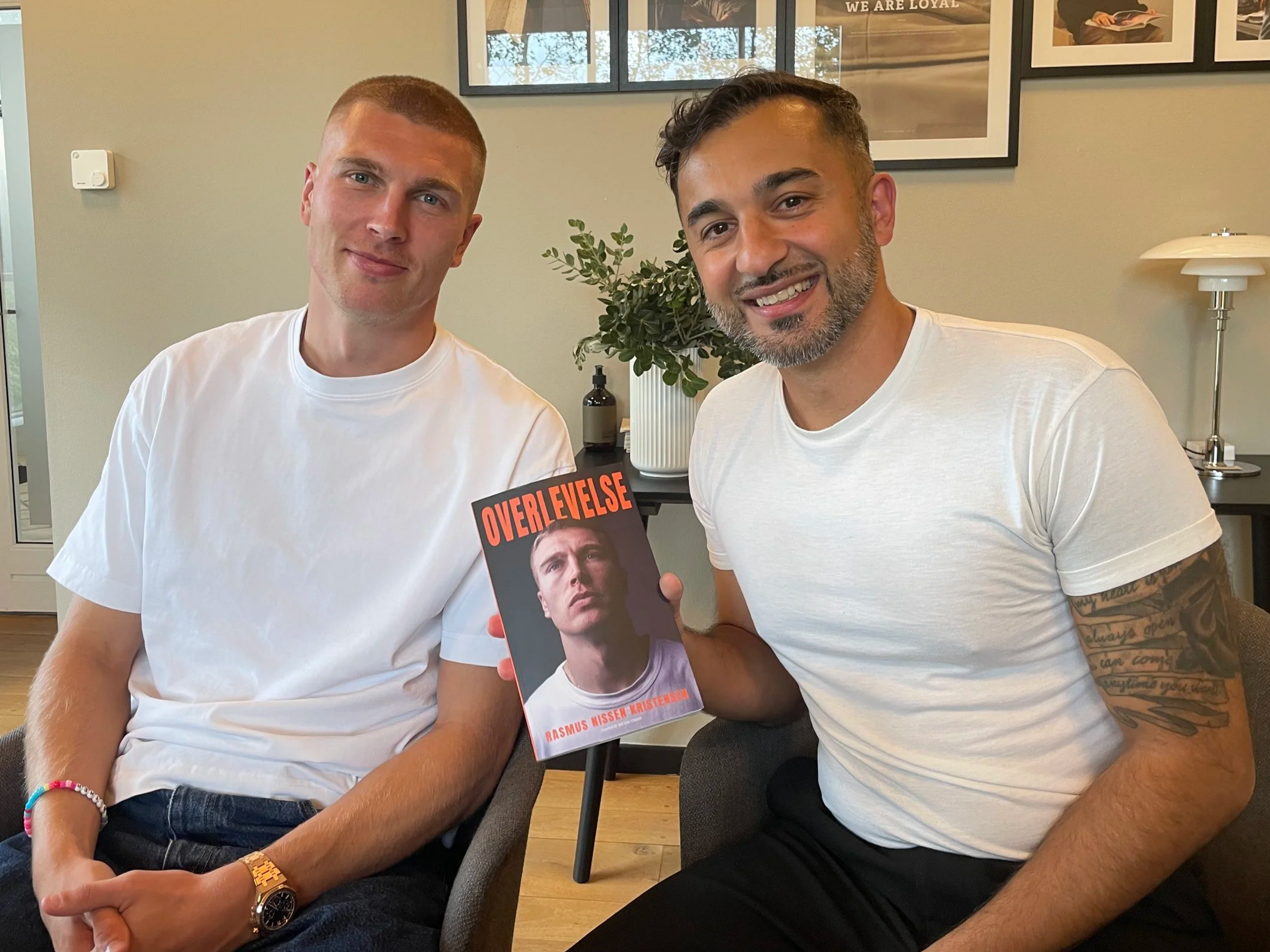 Bold &amp; Bøger #88: En gråvejrsbog om livet i Premier League - interview med Rasmus Nissen Kristensen og Kian Fonoudi