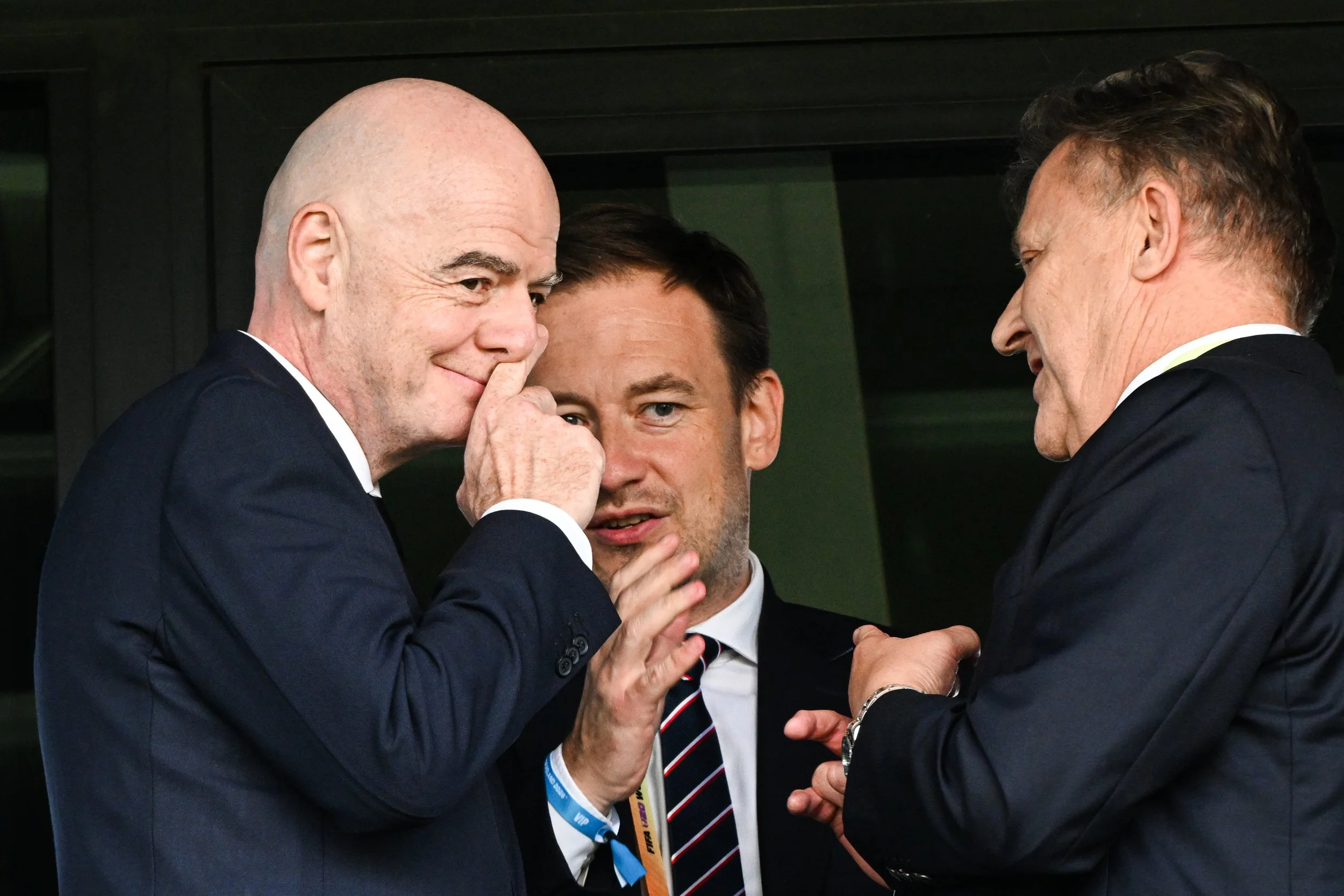 Magasinet Jennings: Infantino vinder tid, transfermarkedet på steroider og FCM's tyrkiske forbindelse
