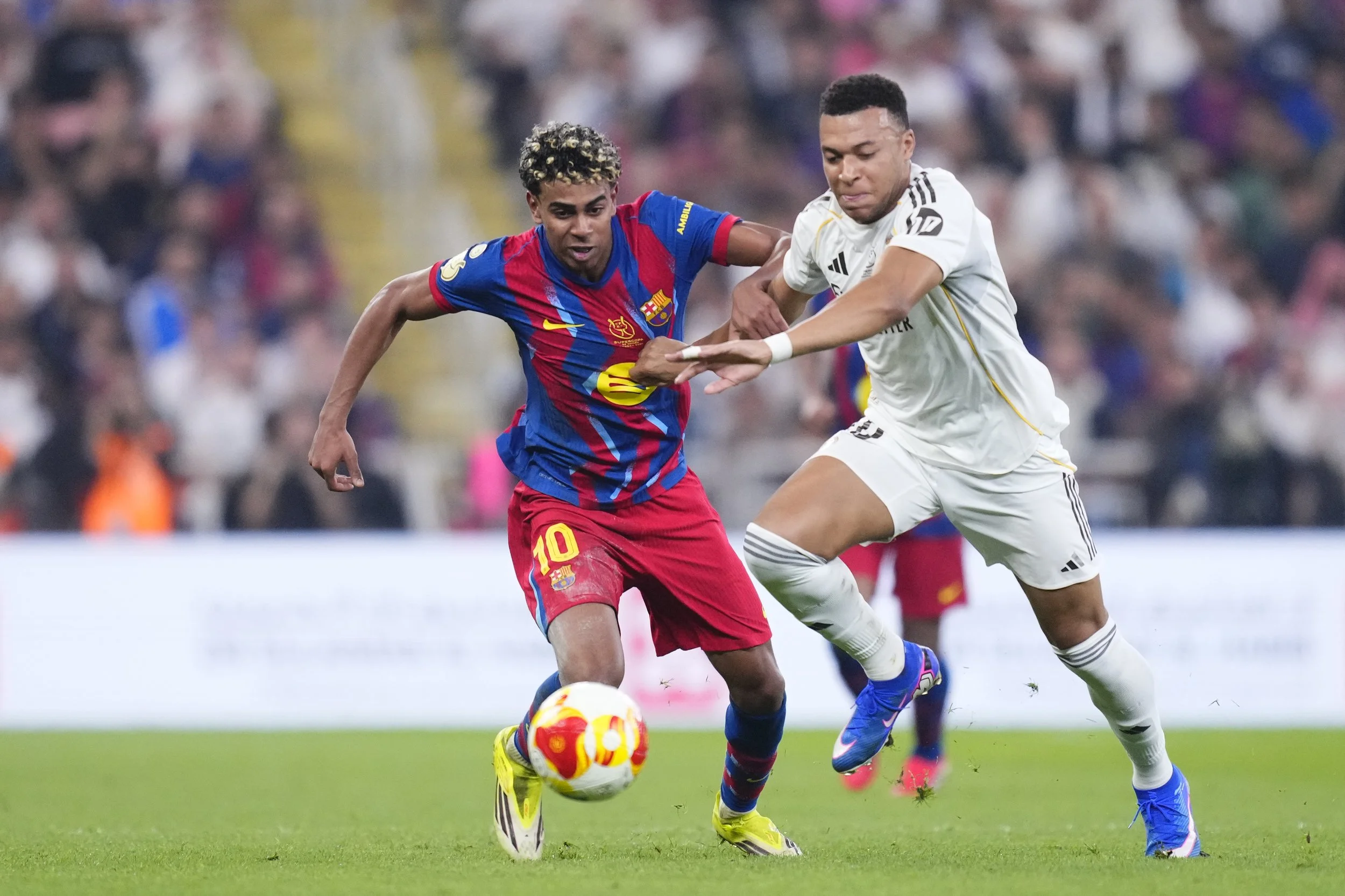 Mediano La Liga: Ballon d'Or til Yamal eller Mbappe, galehuset Valencia og Aubas Super Depor