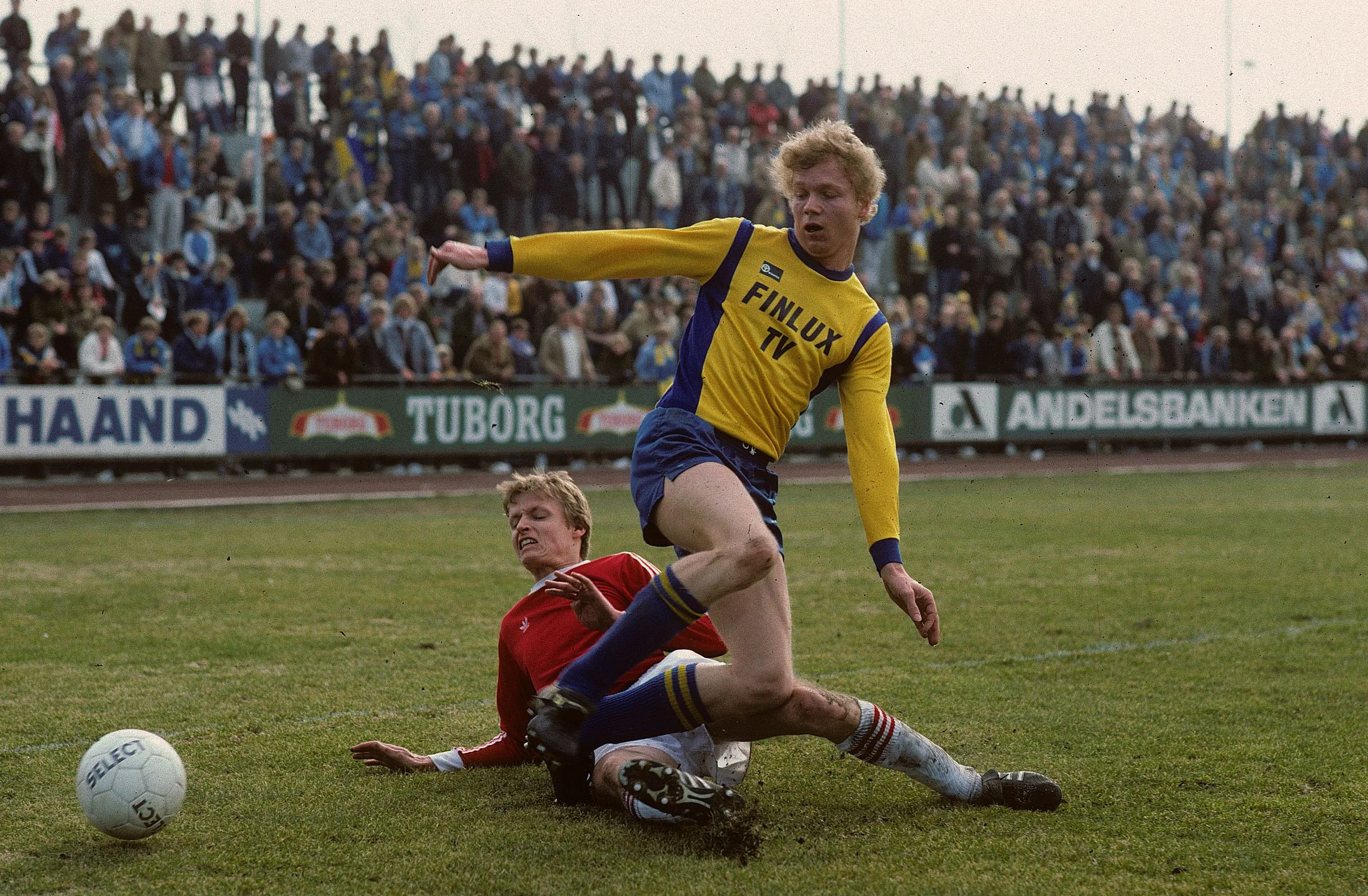 Bold & Bøger #89: En efterårsstorm af fodboldbøger - igen