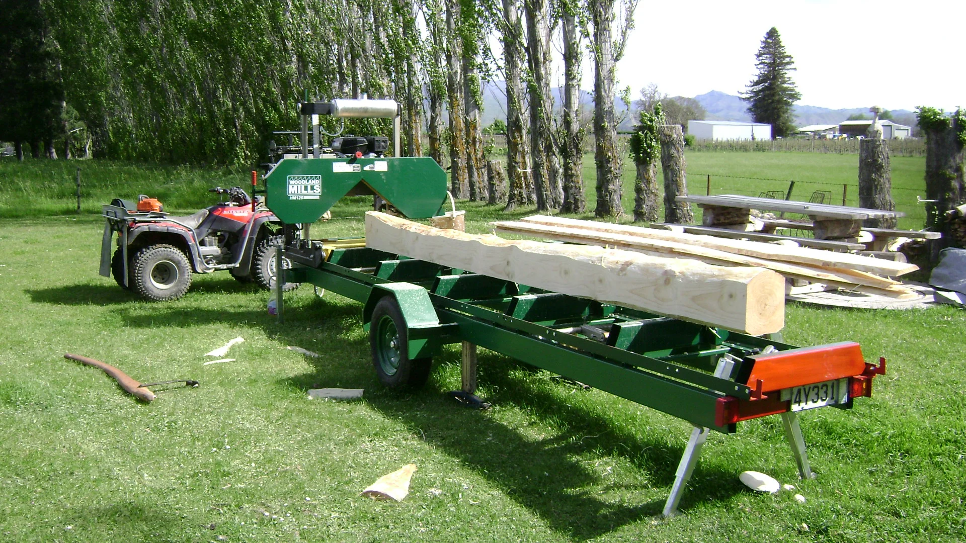 first log on sawmill (5).JPG