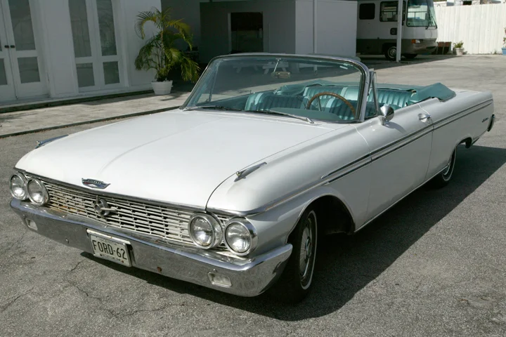 Ford-62-Galaxie-01.jpg