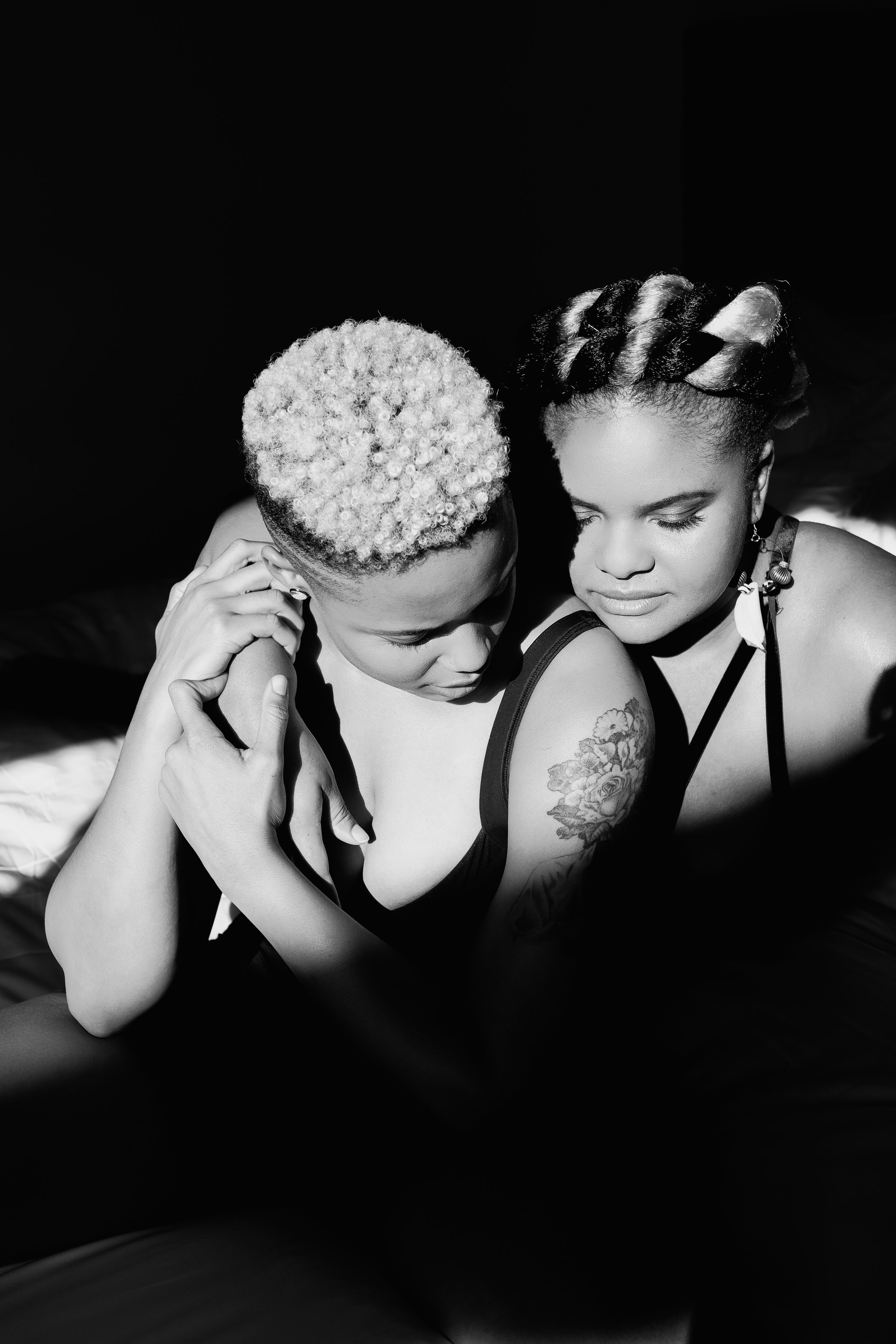 Tina and Lovia B&W.jpg