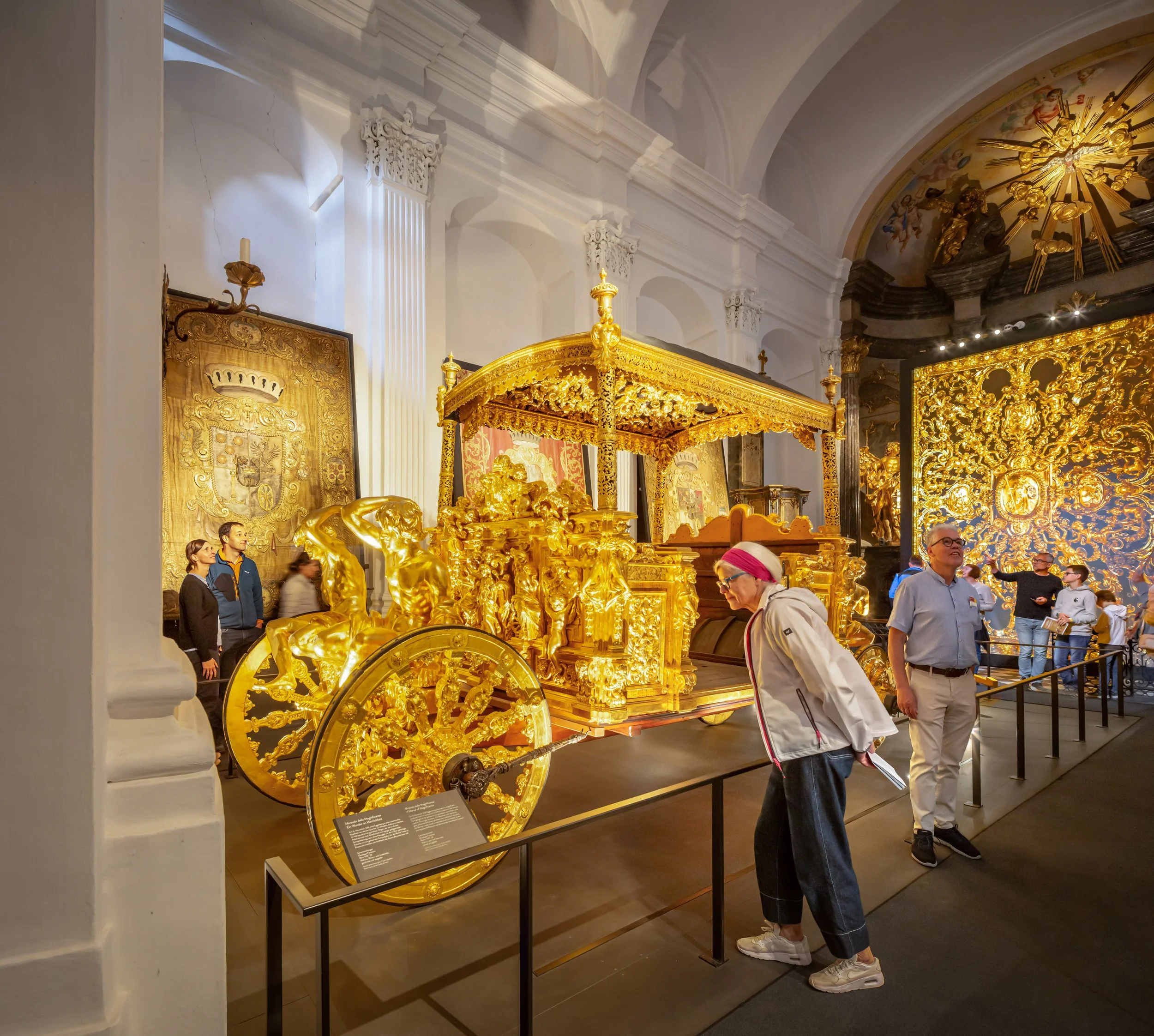 TW Schloss Eggenberg Goldene Kutsche 1a HR.jpg