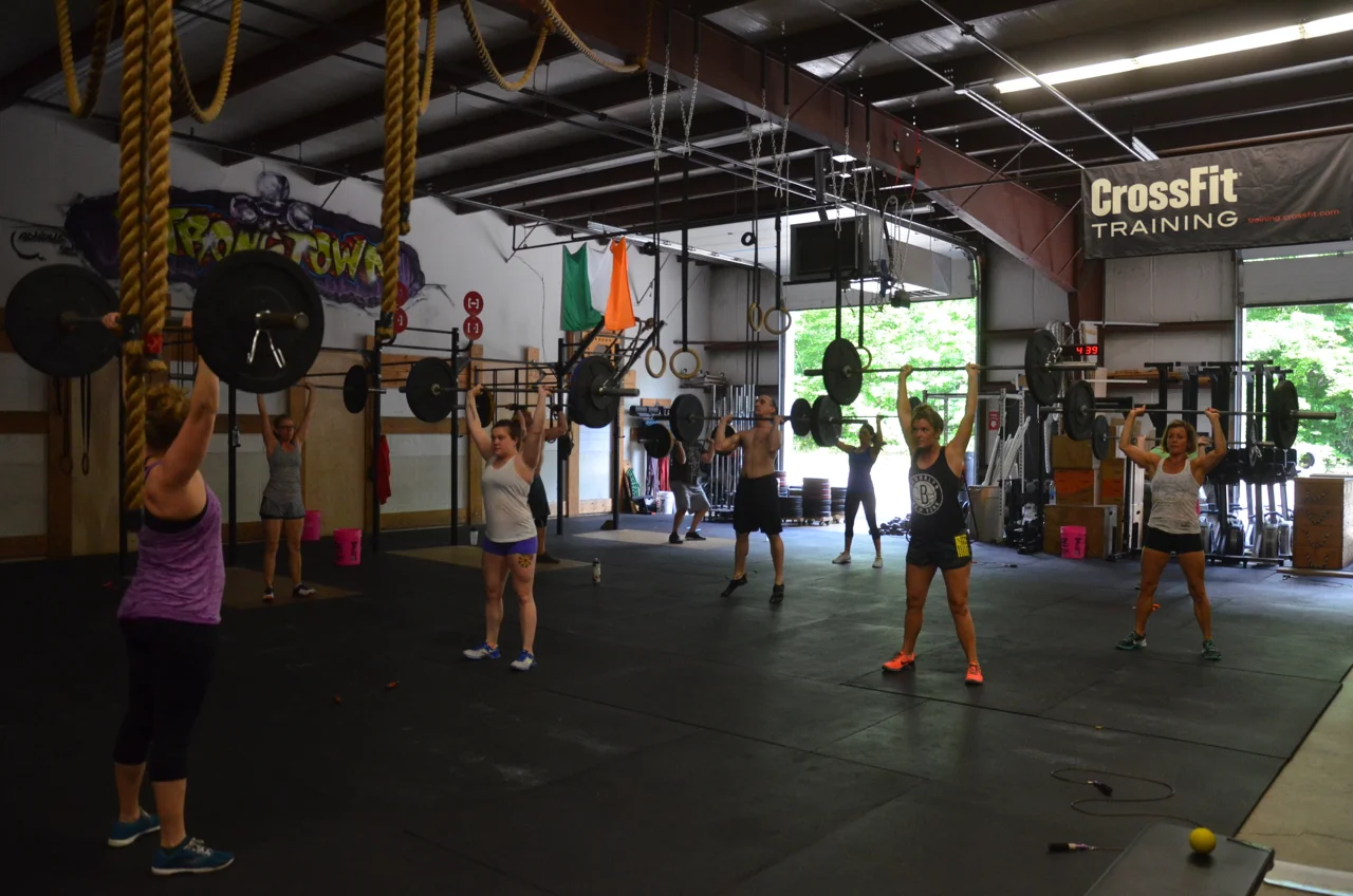 The 4pm class starting their 15-12-9.
