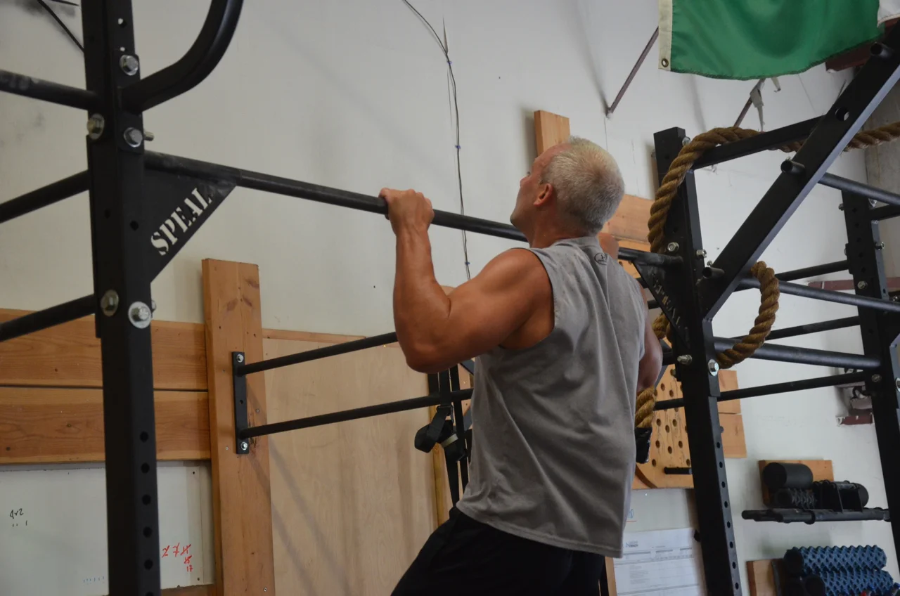 Paul staying strict and getting his chin over the bar.