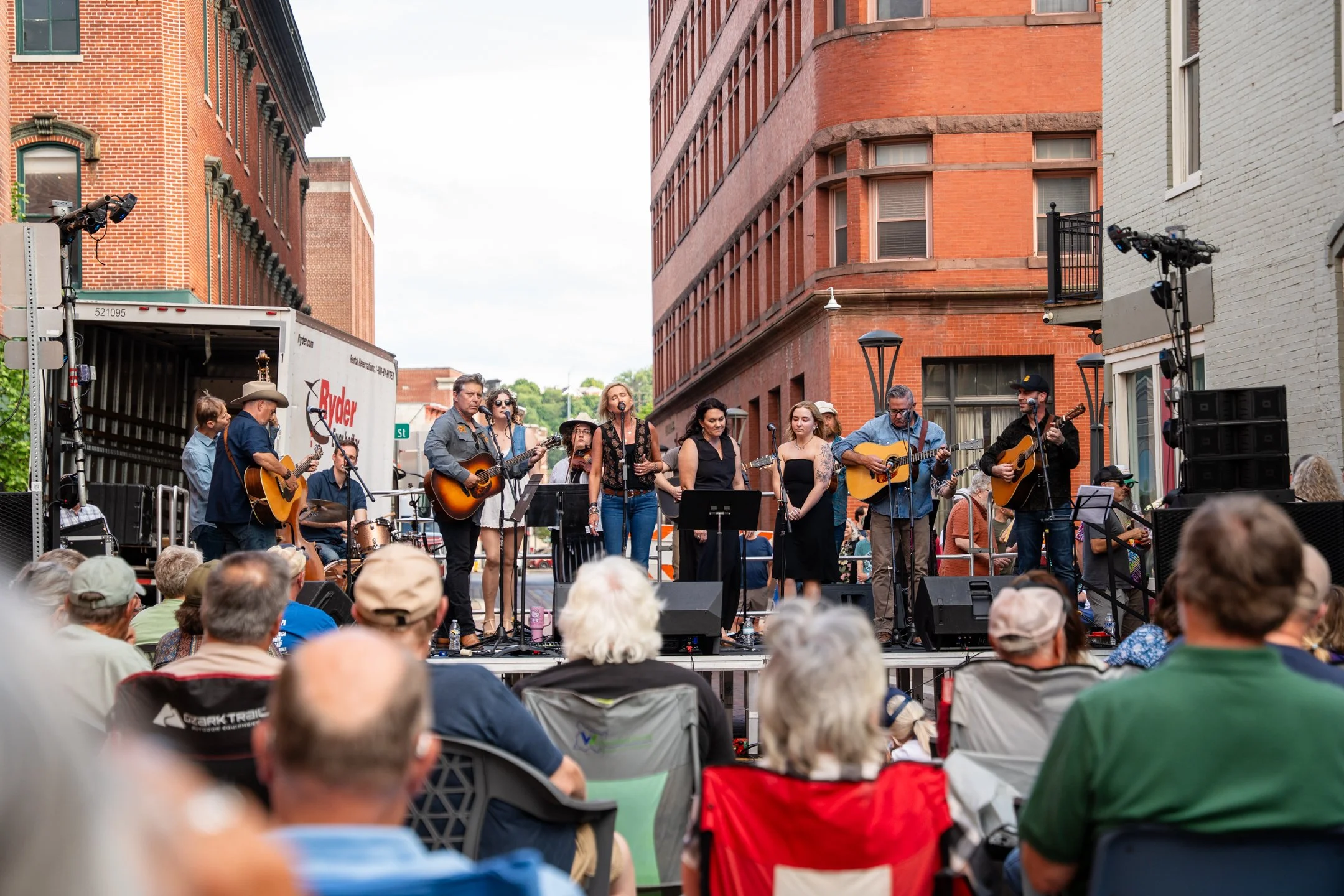 26.05.20_18.38.03_TaylorLewisPhotography.jpg
