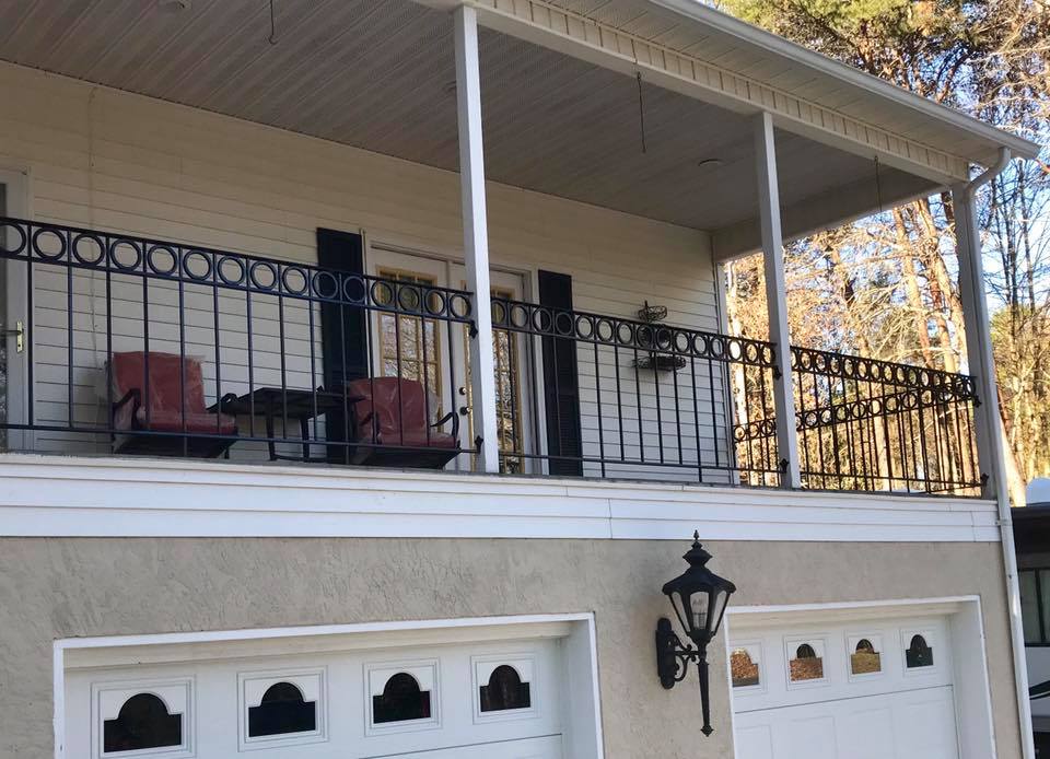 wrought iron balcony railing