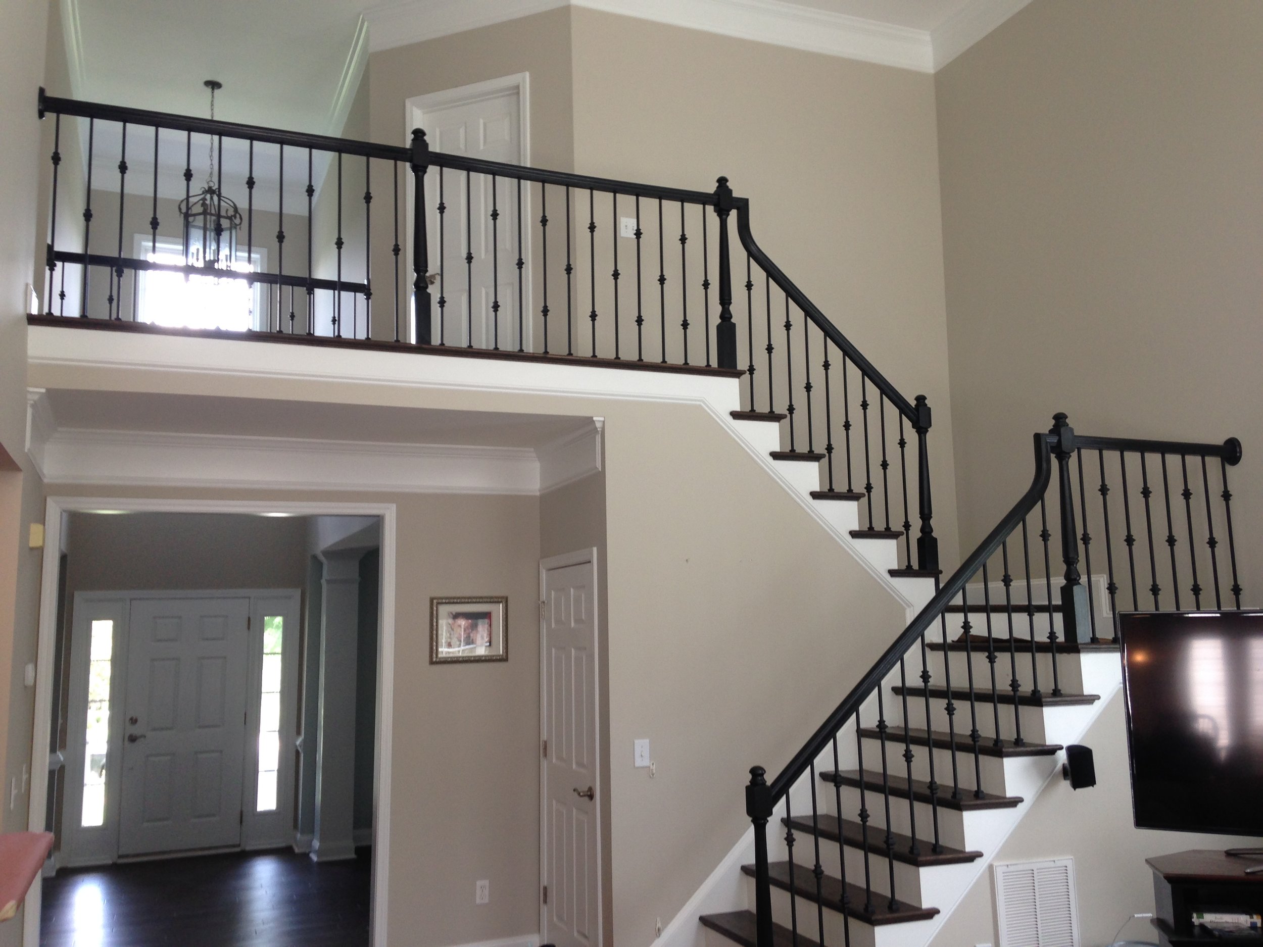 wrought iron trellis.jpg
