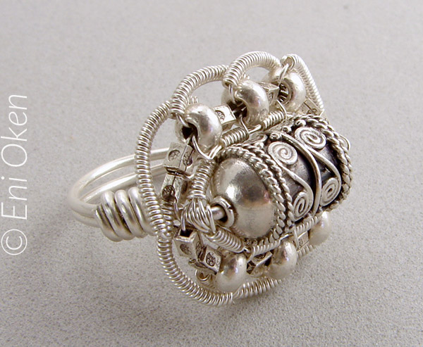Learn how to make fabulous wire jewelry • enioken.com