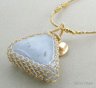 Learn to create great wire jewelry • enioken.com