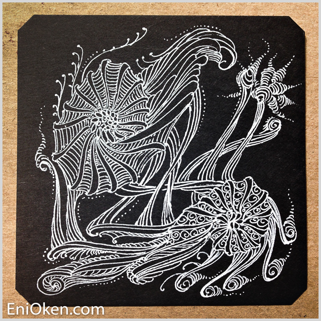 Learn to shade Zentangle® over black tile with Eni Oken's Glow on Dark technique • enioken