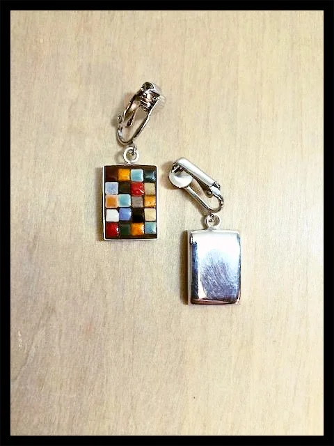 Clip on rectangle 2.jpg