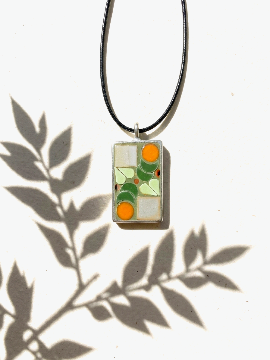 Rose green orange shadow.png