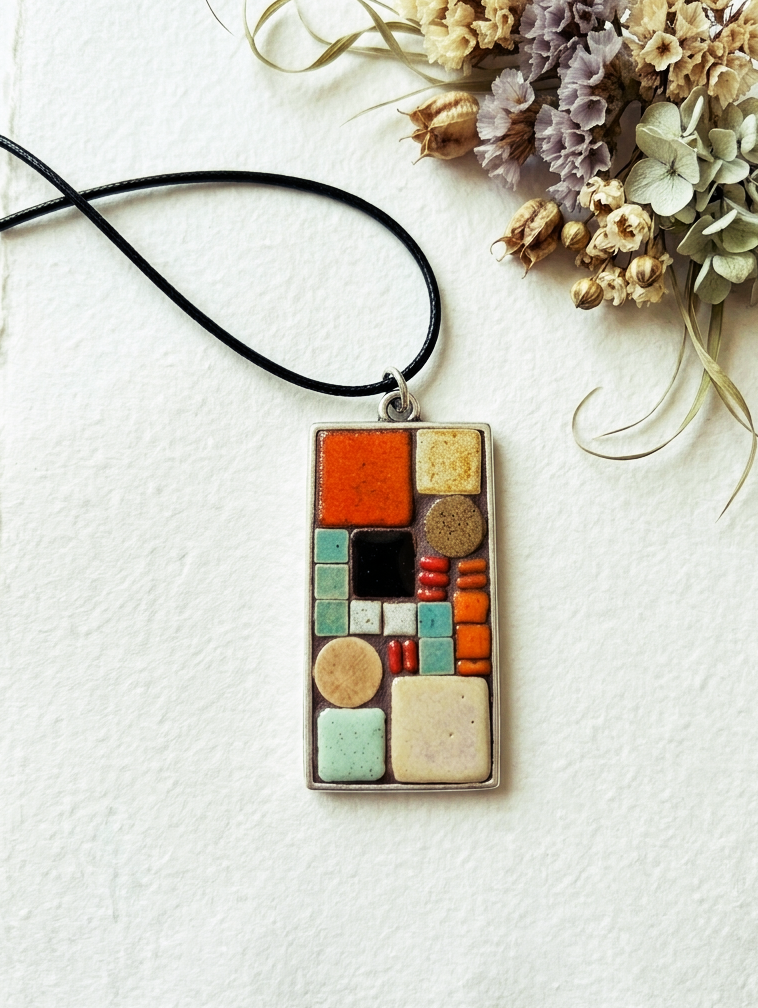 MCM pendant white surface.png