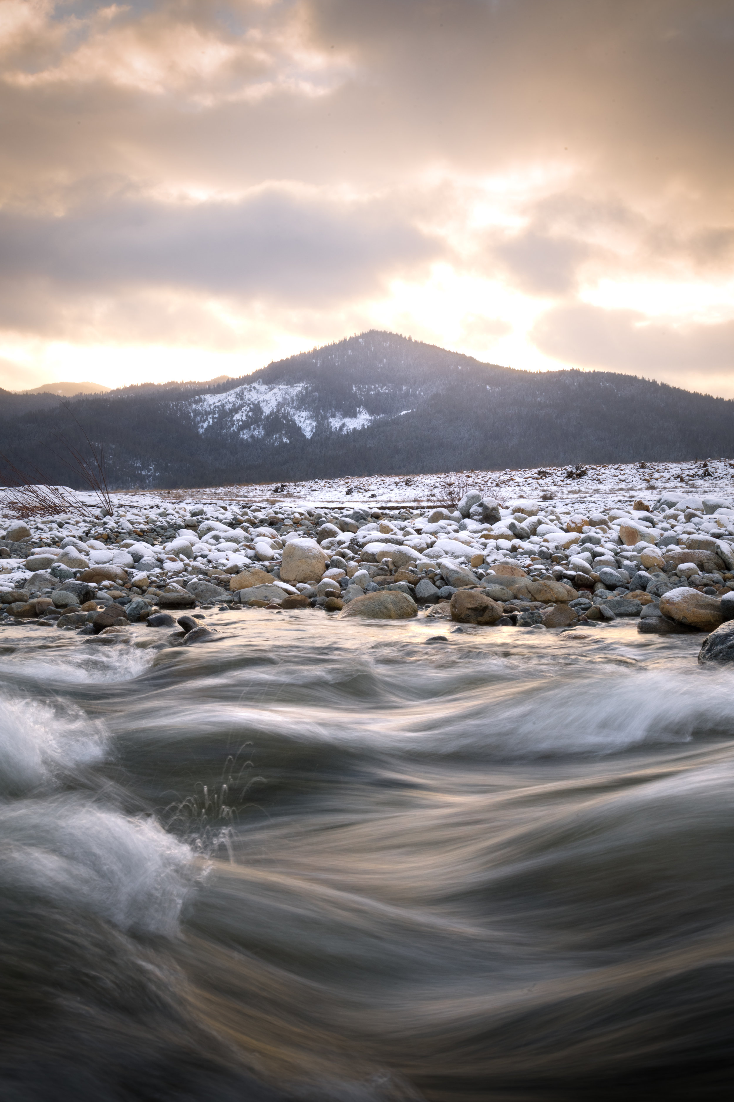 While photographing long-exposures in the water, the tripods weight helps prevent camera shake.